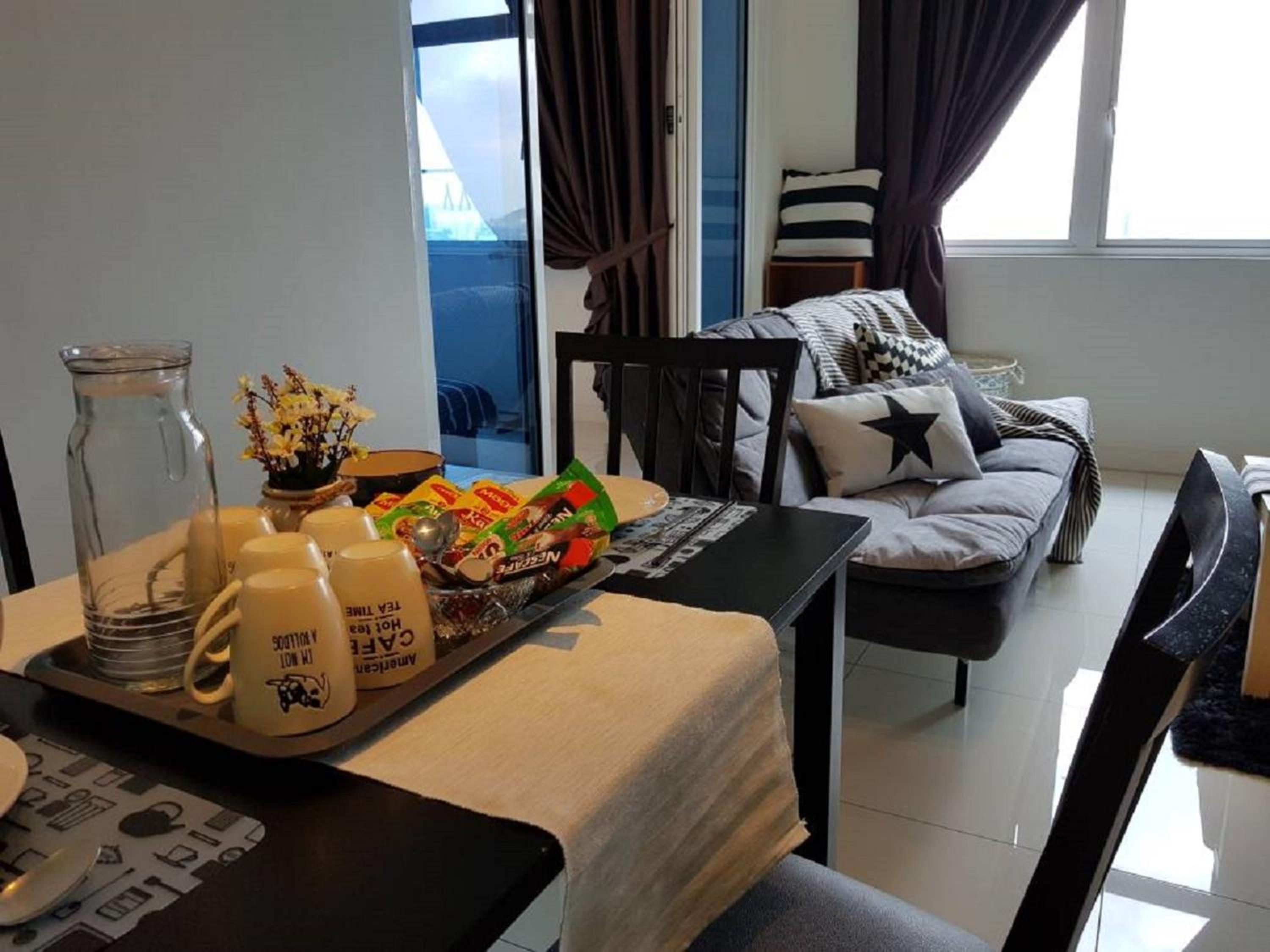 One-Bedroom Apartment - Photo 12