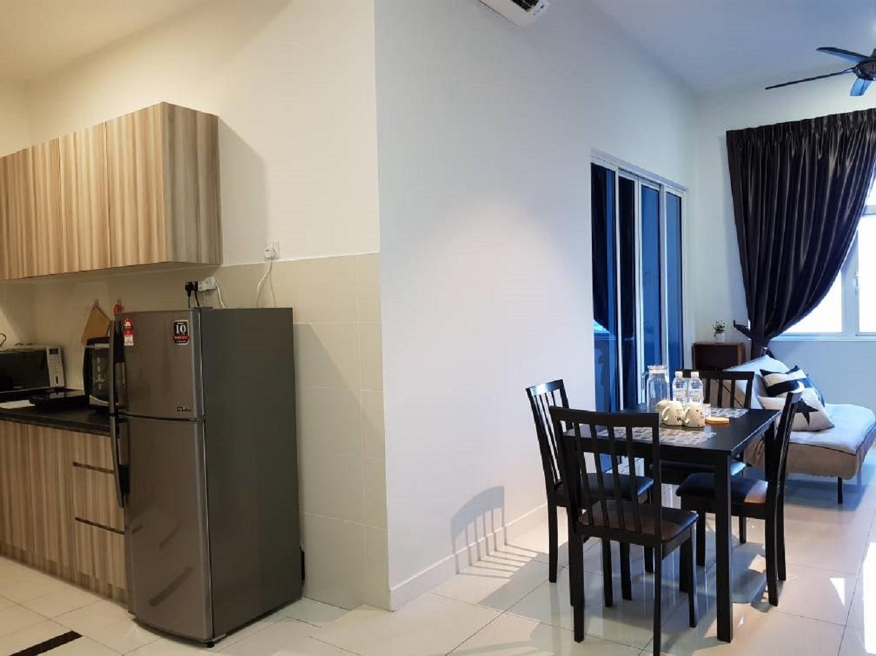 One-Bedroom Apartment - Photo 16