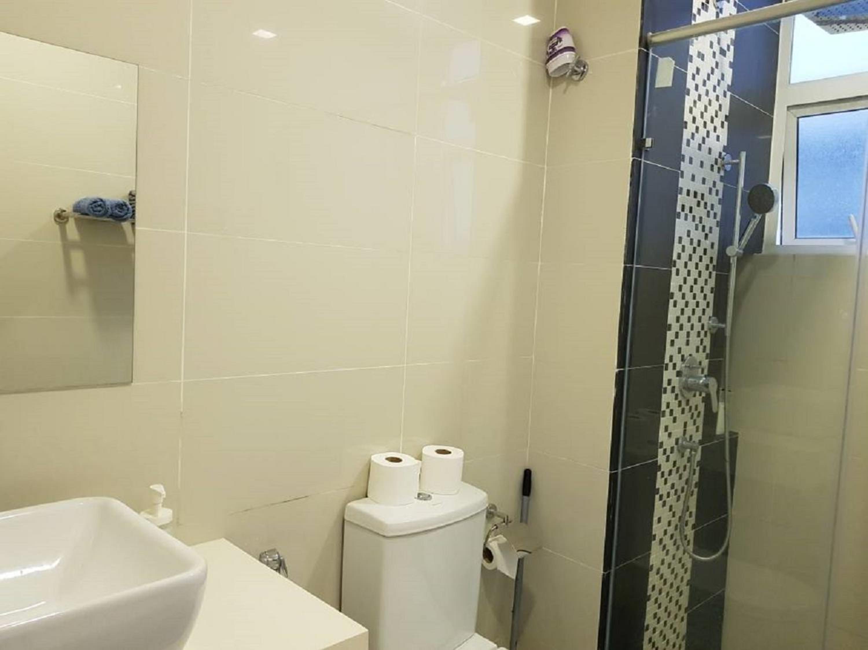 One-Bedroom Apartment - Photo 23