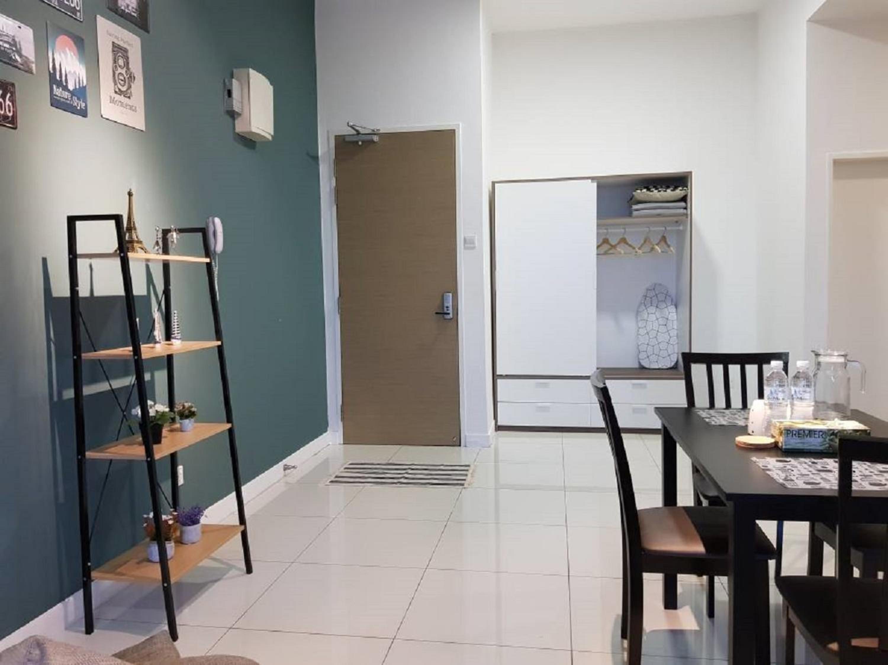 One-Bedroom Apartment - Photo 17