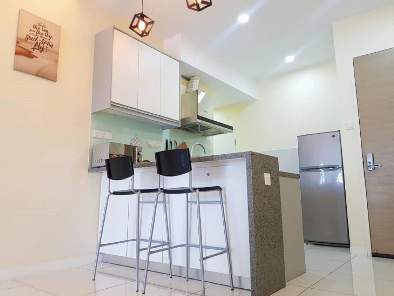 Three-Bedroom Apartment - Photo 23