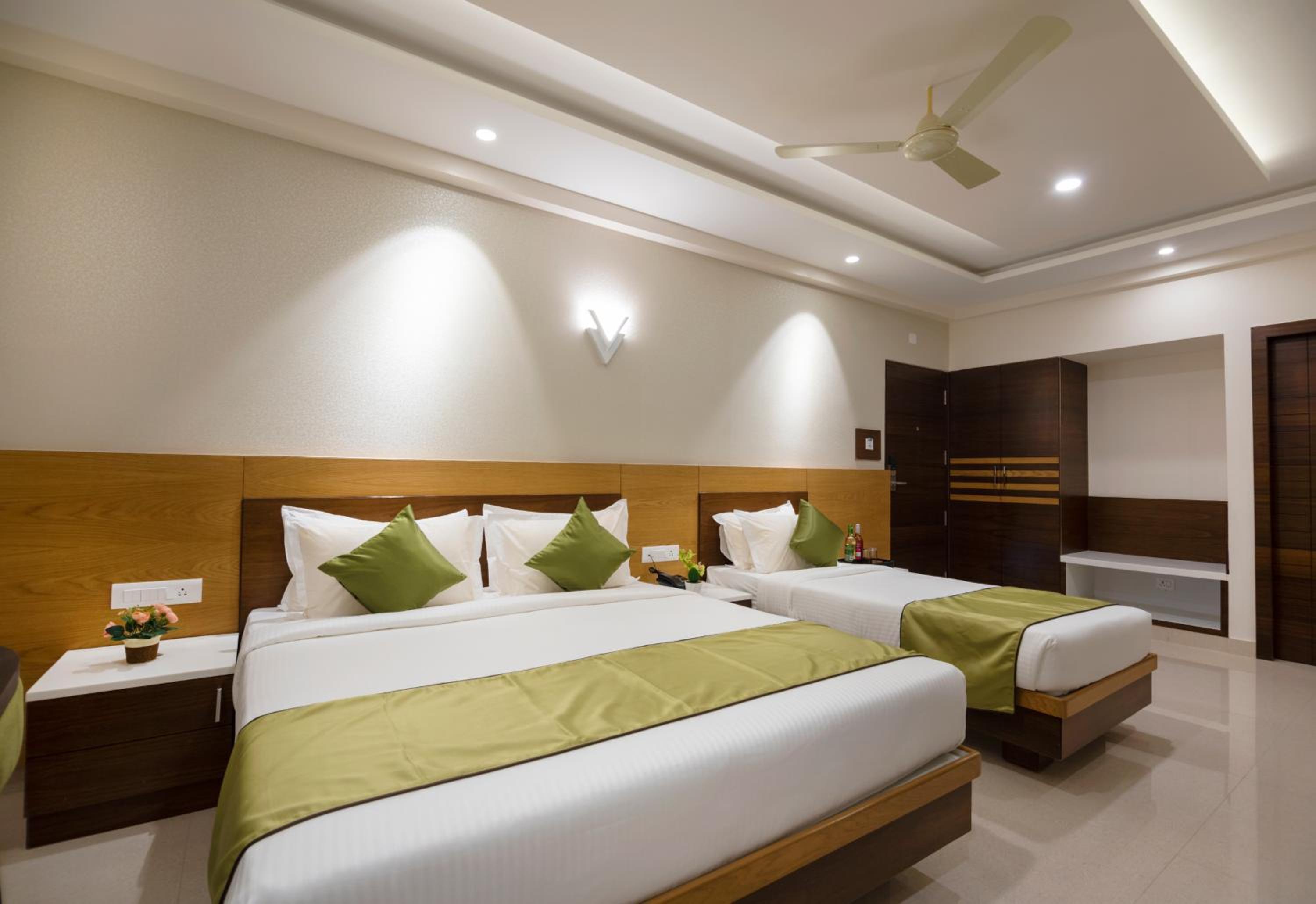 Deluxe Double or Twin Room