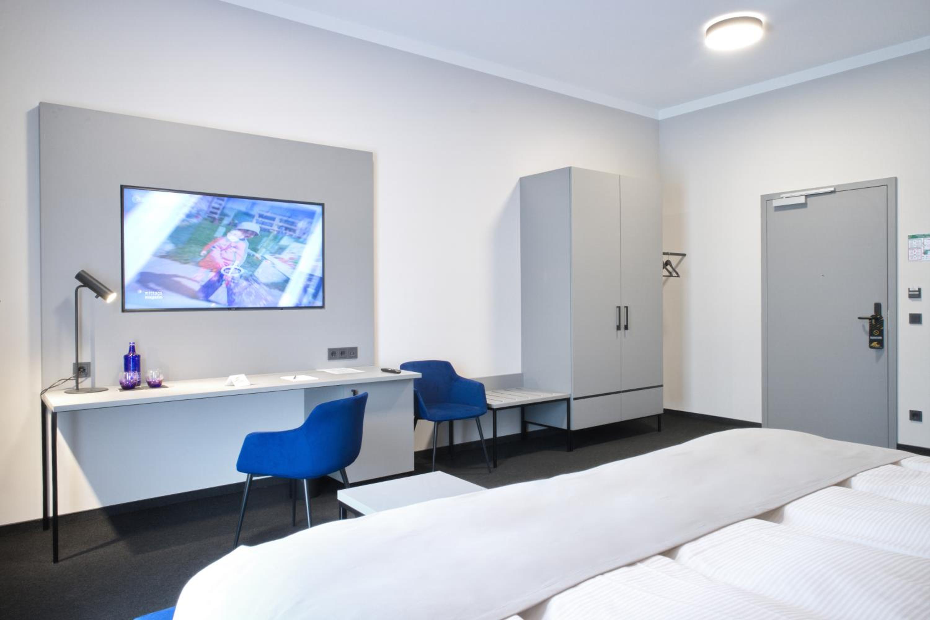 Double Room - Photo 6