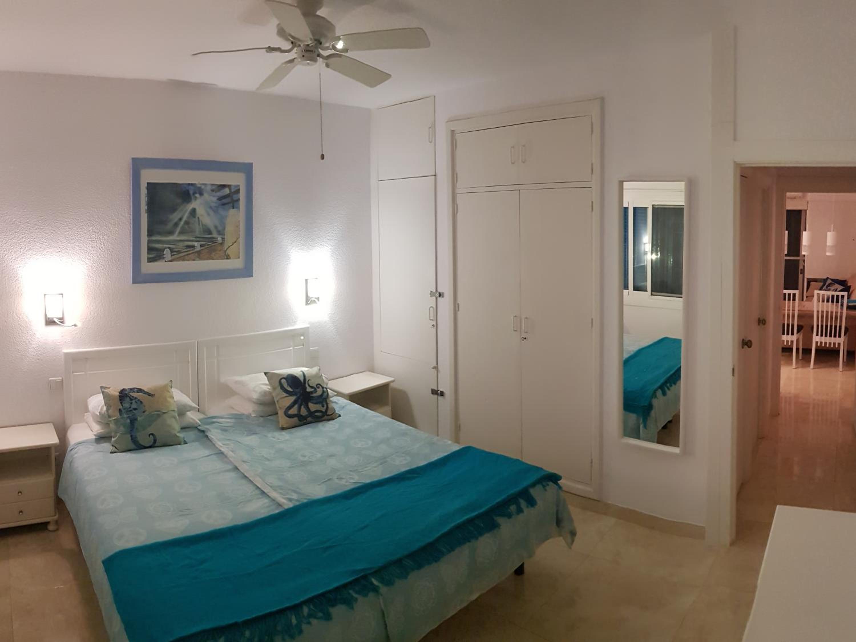 Apartment photo 2