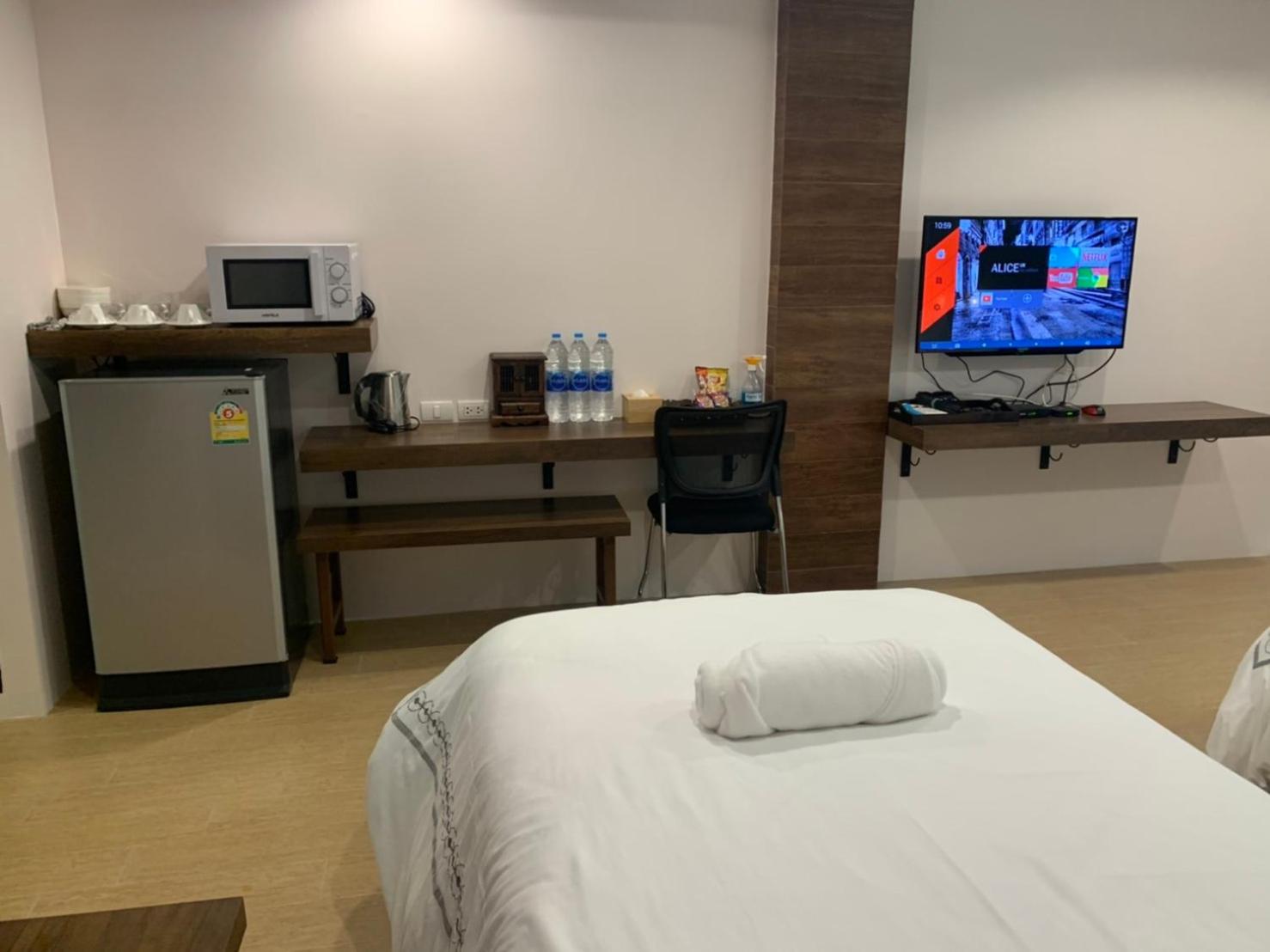 Deluxe Triple Room - Photo 12