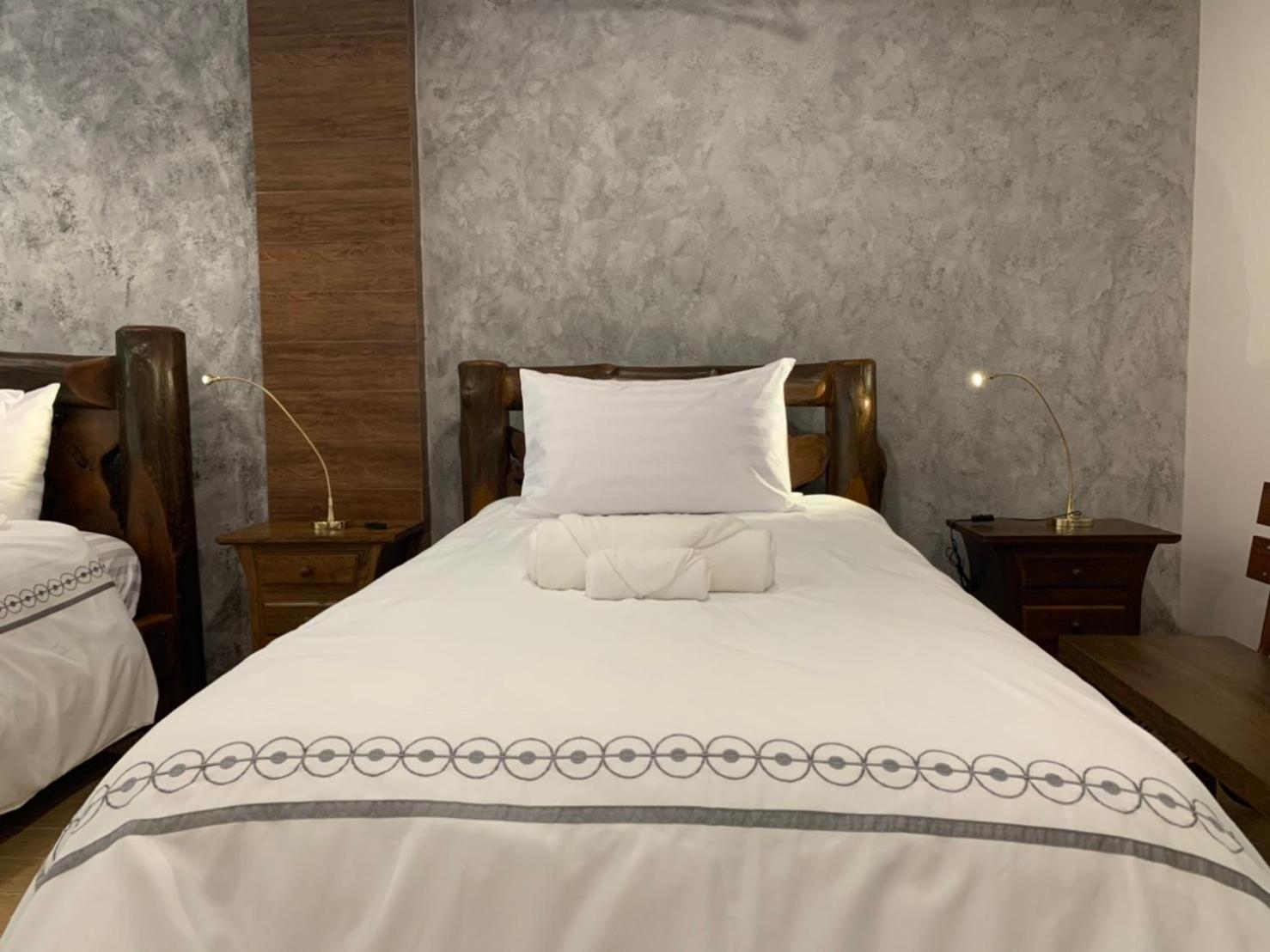 Deluxe Triple Room - Photo 7