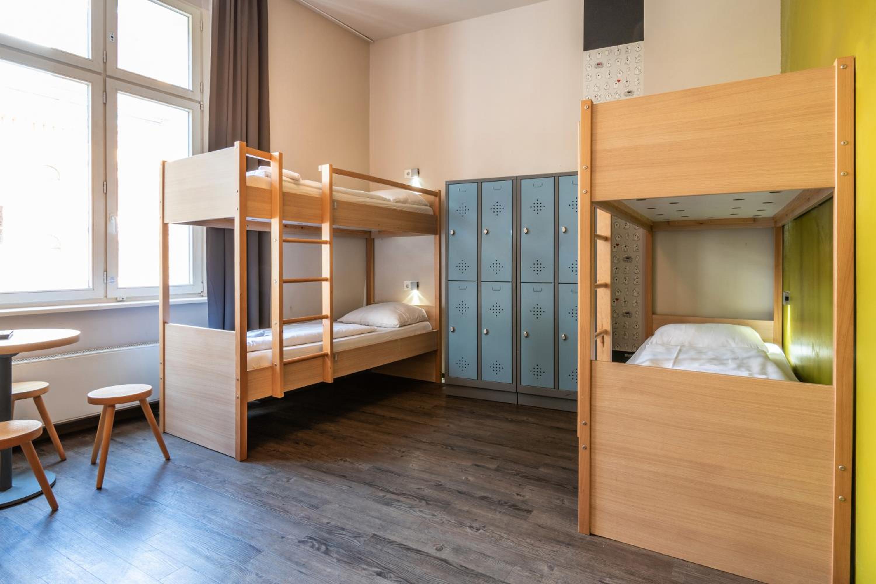 Bed in 4-Bed Female Dormitory Room photo 3
