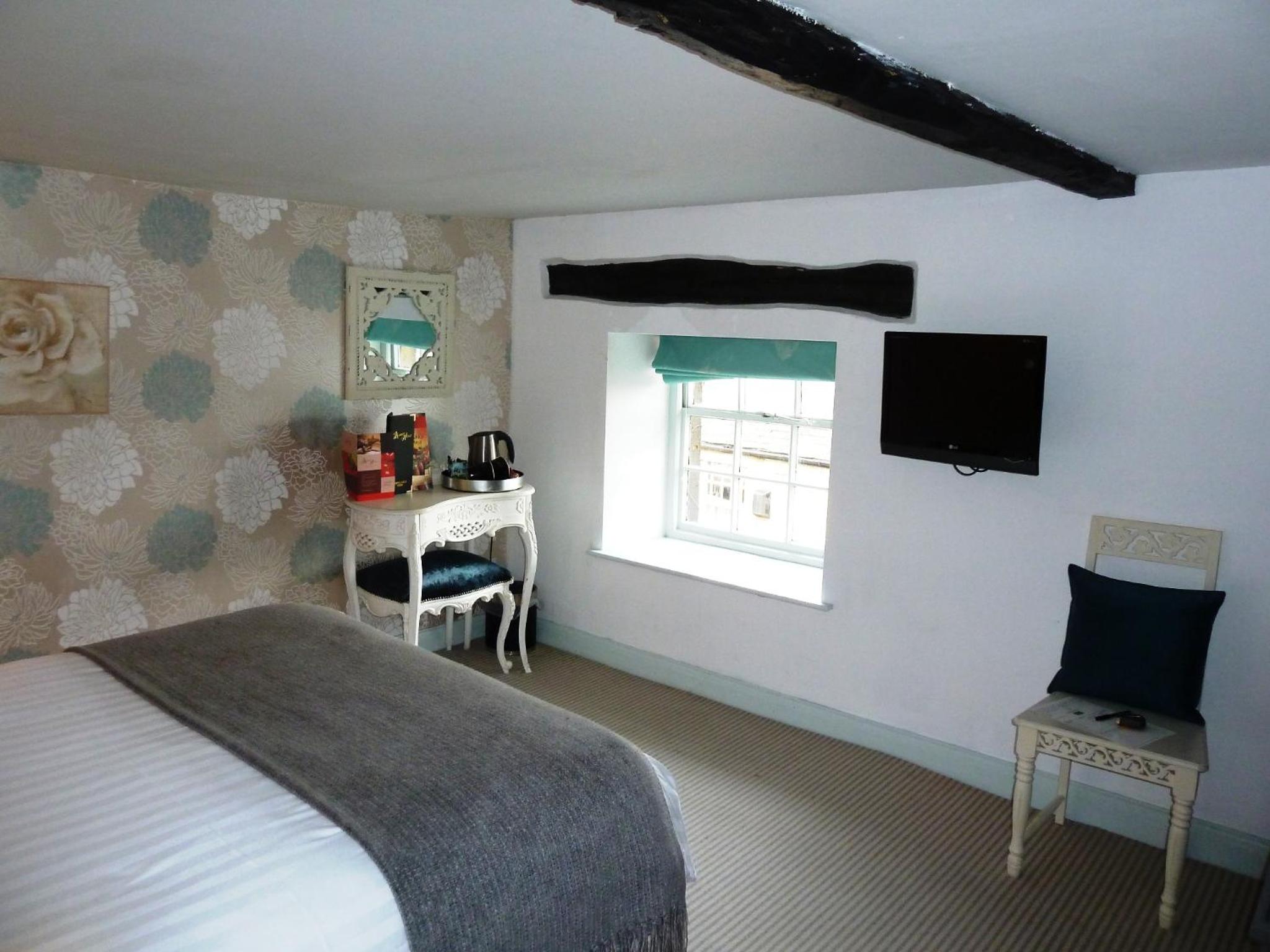 Double Room with Private External Bathroom - Photo 3