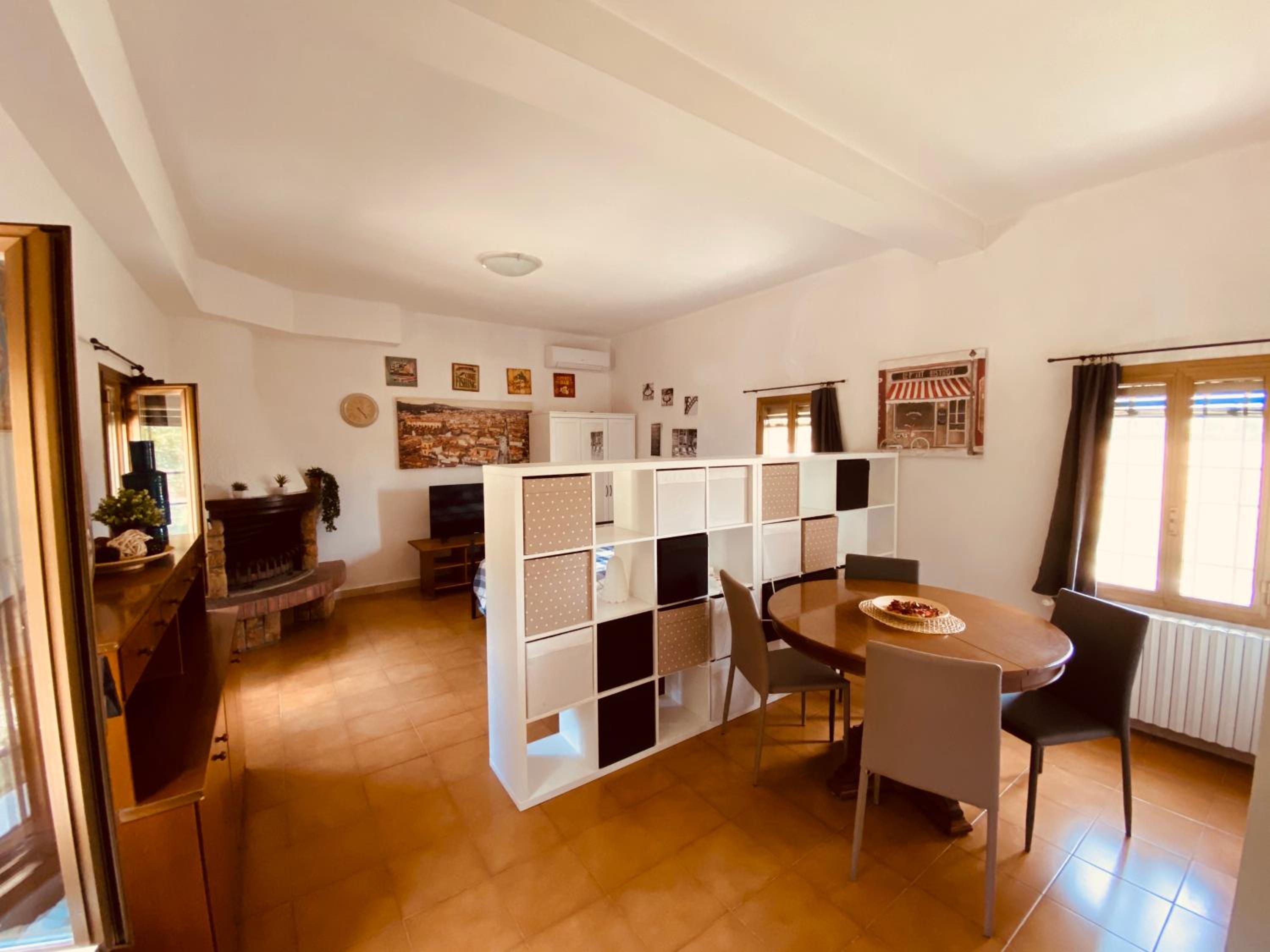Double Room with External Private Bathroom