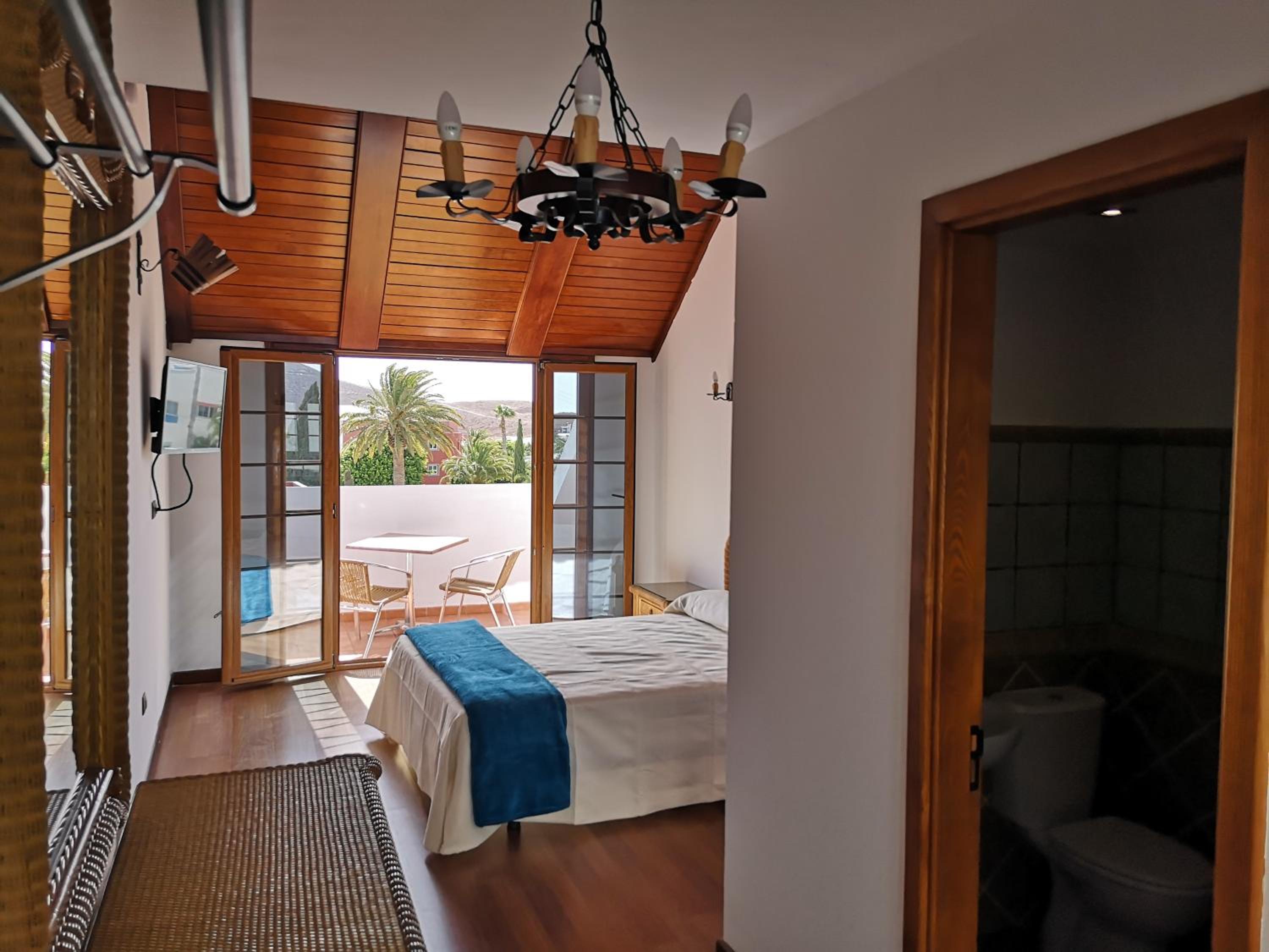 Superior Double Room - Photo 1