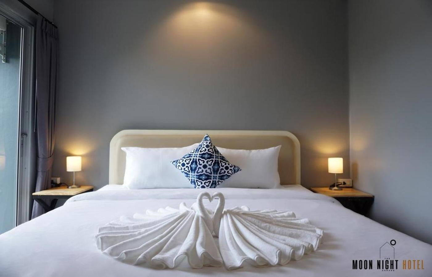 Standard Double or Twin Room with No Window photo 3