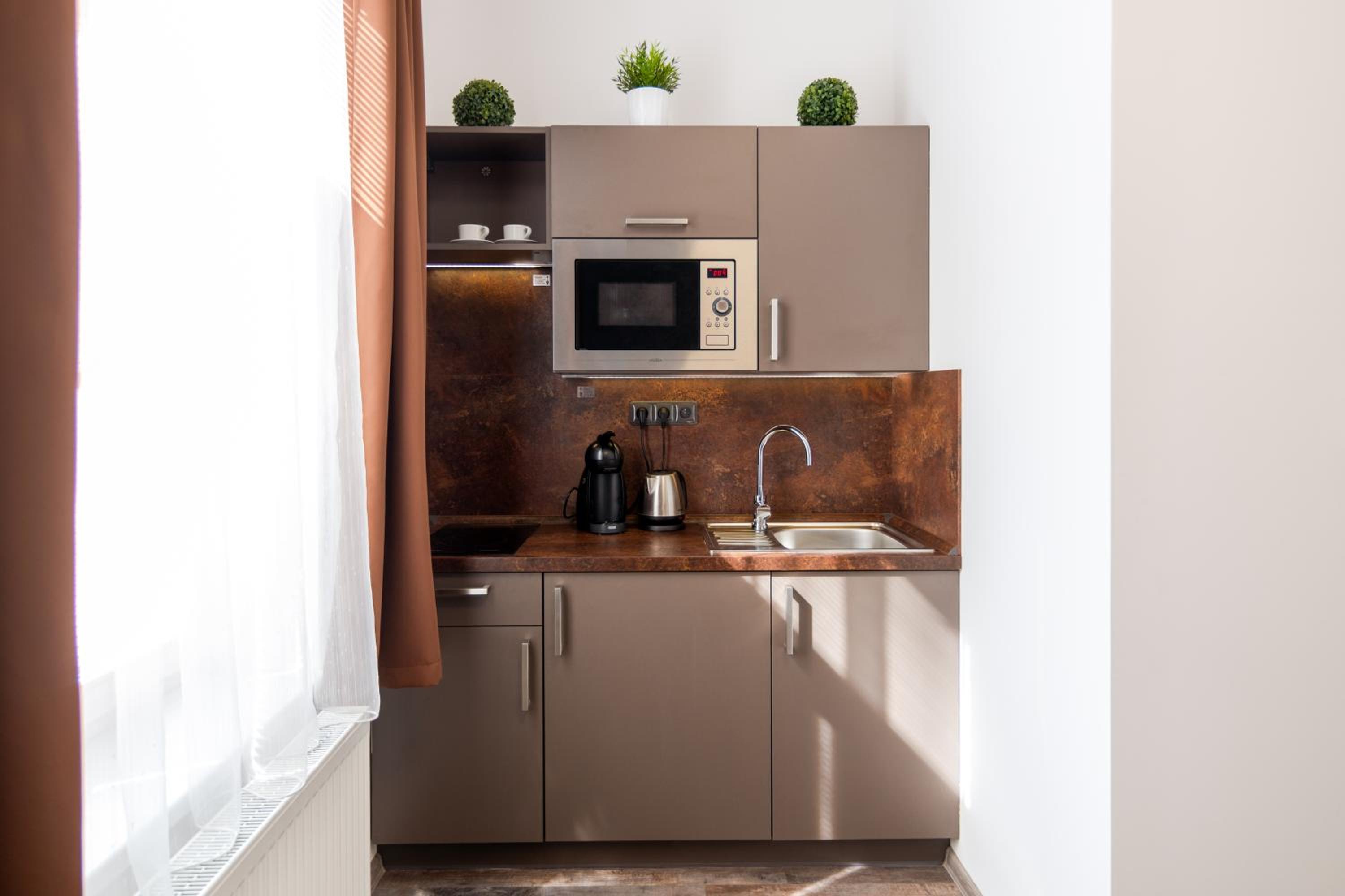 Studio Apartment photo 2