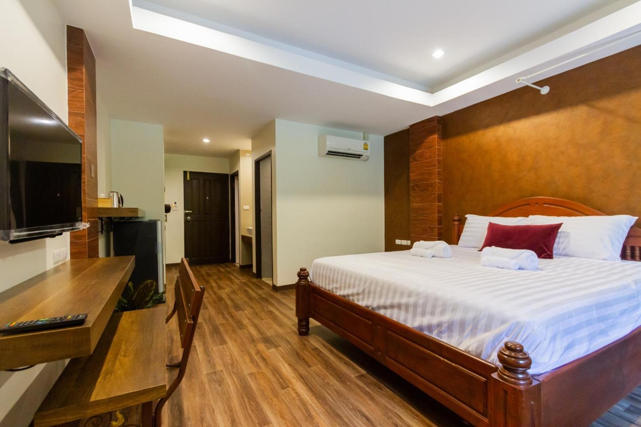 Deluxe Double Room - Photo 6