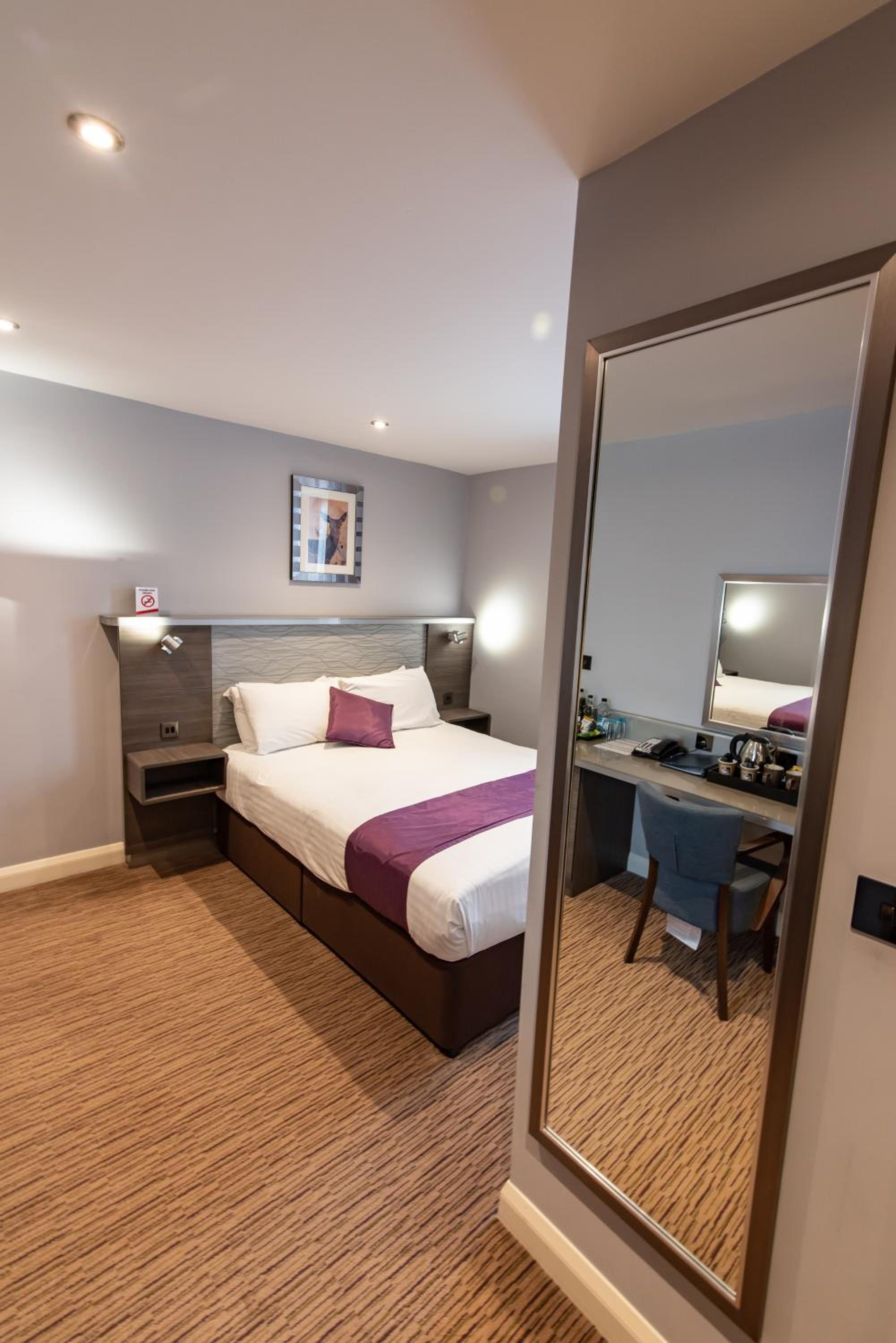 Double Room - Photo 4