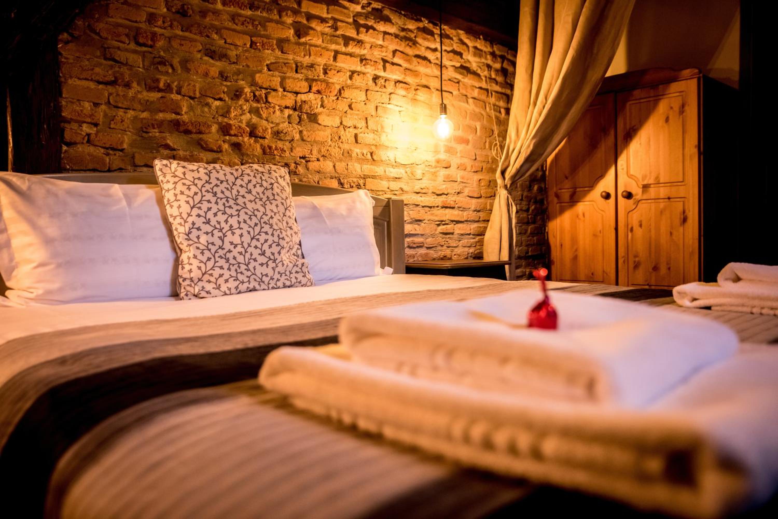 Double Room - Photo 1