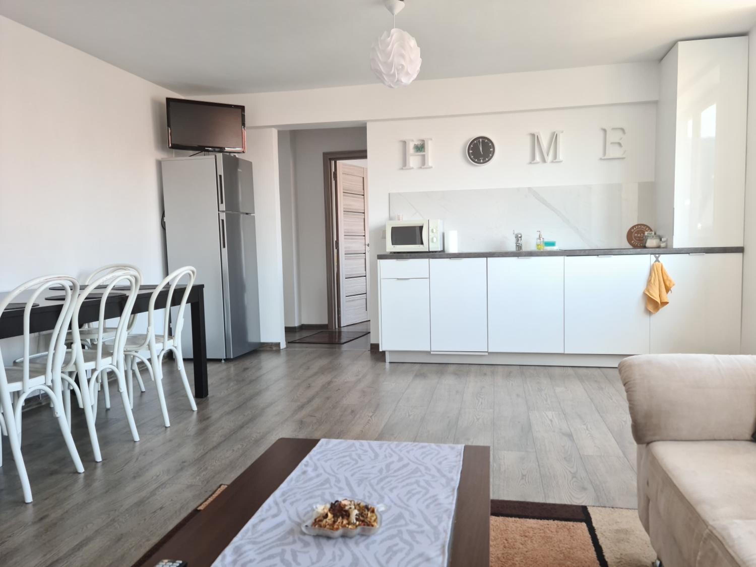 Two-Bedroom Apartment - Photo 33