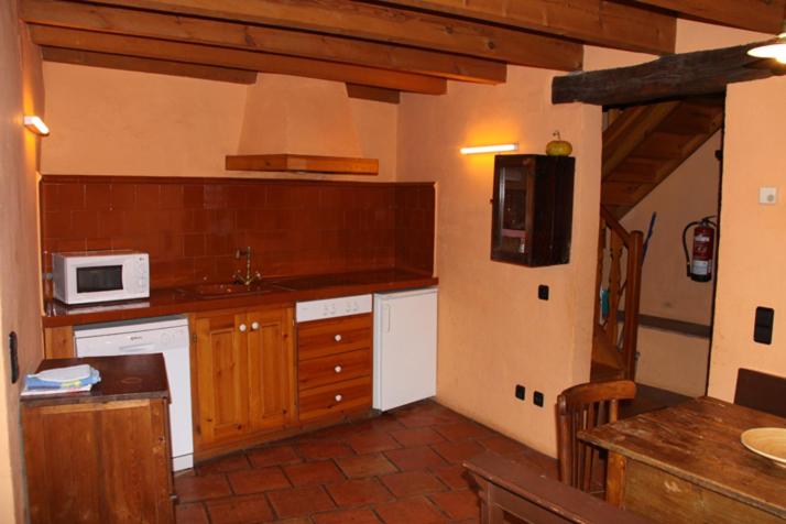 Family Room With Mountain View photo 3