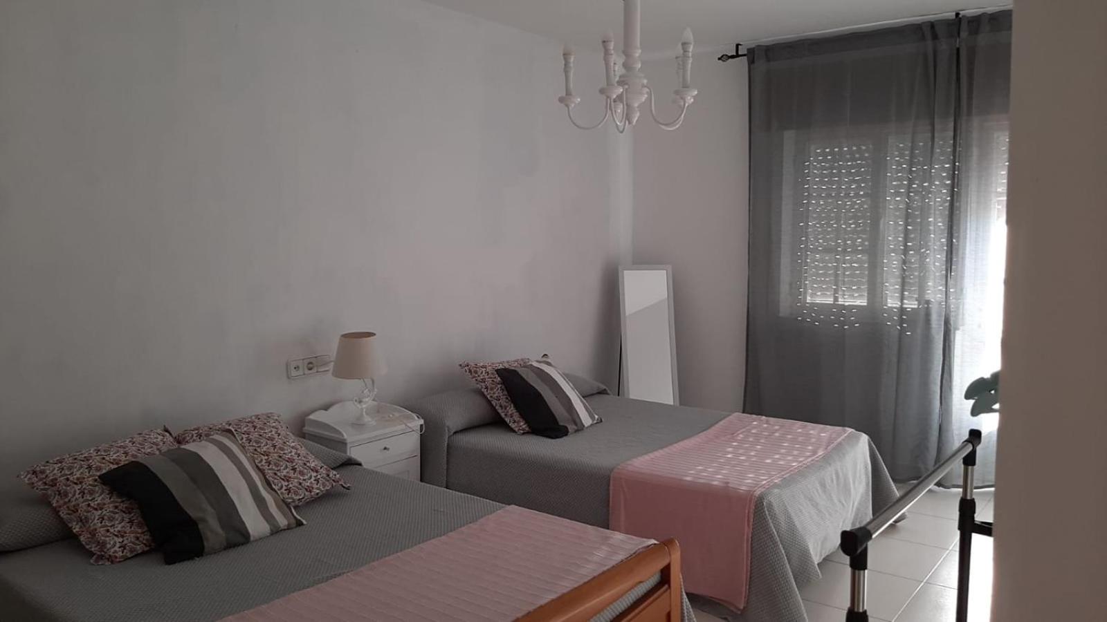 Casa de cuatro habitaciones