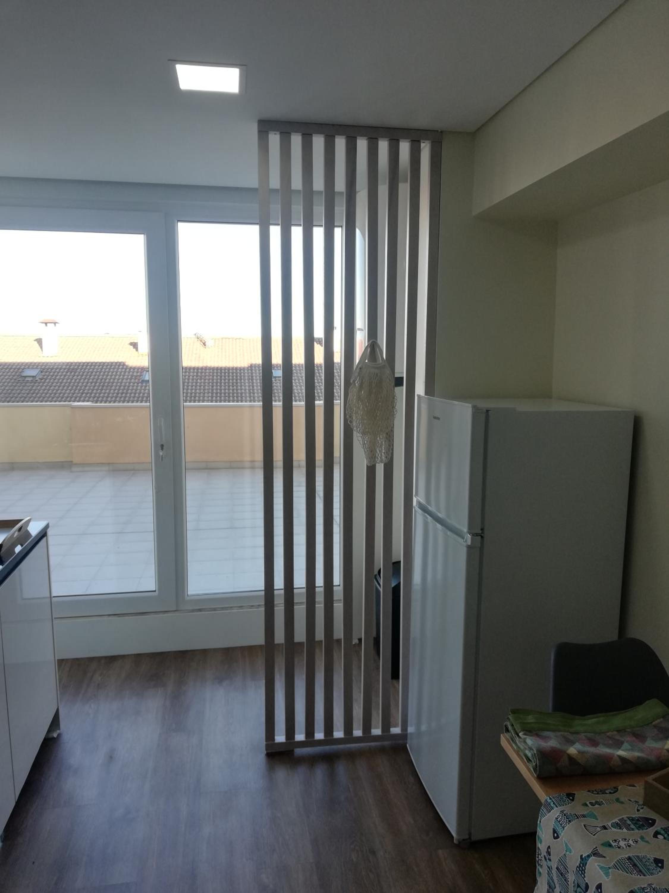 Apartment with Terrace - Photo 22