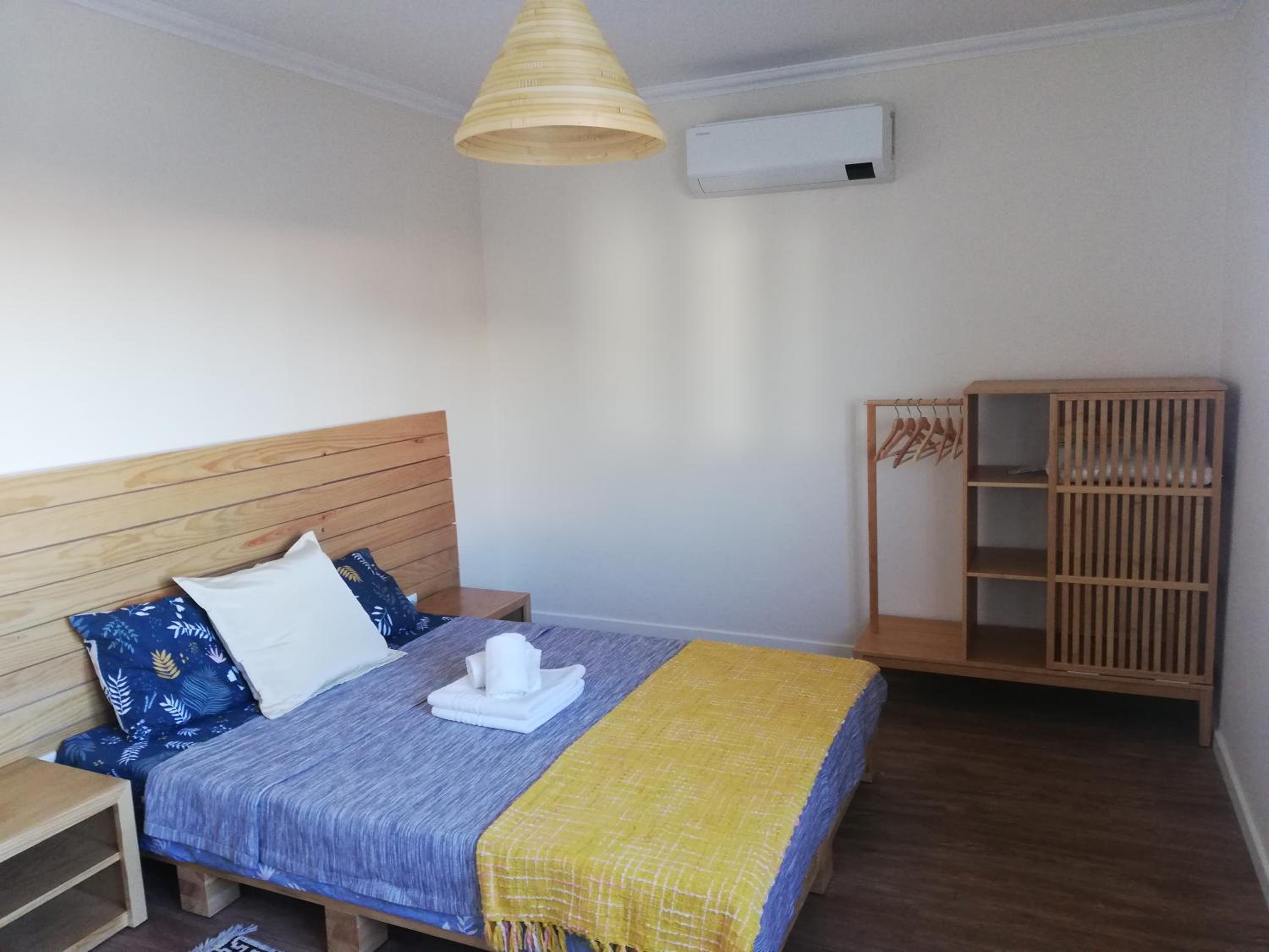 Apartment with Terrace - Photo 2