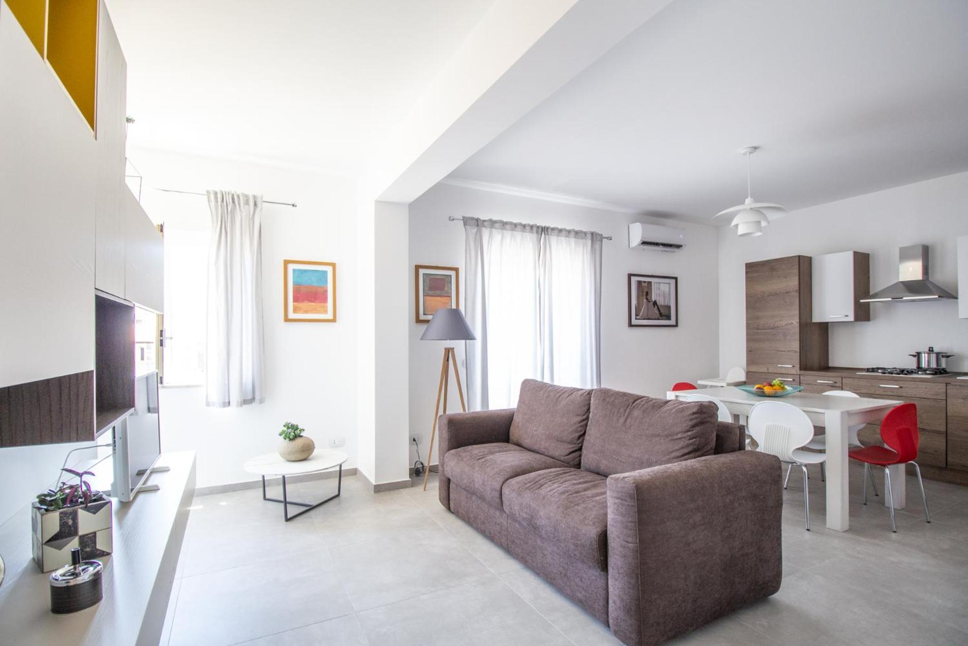 One-Bedroom Apartment
