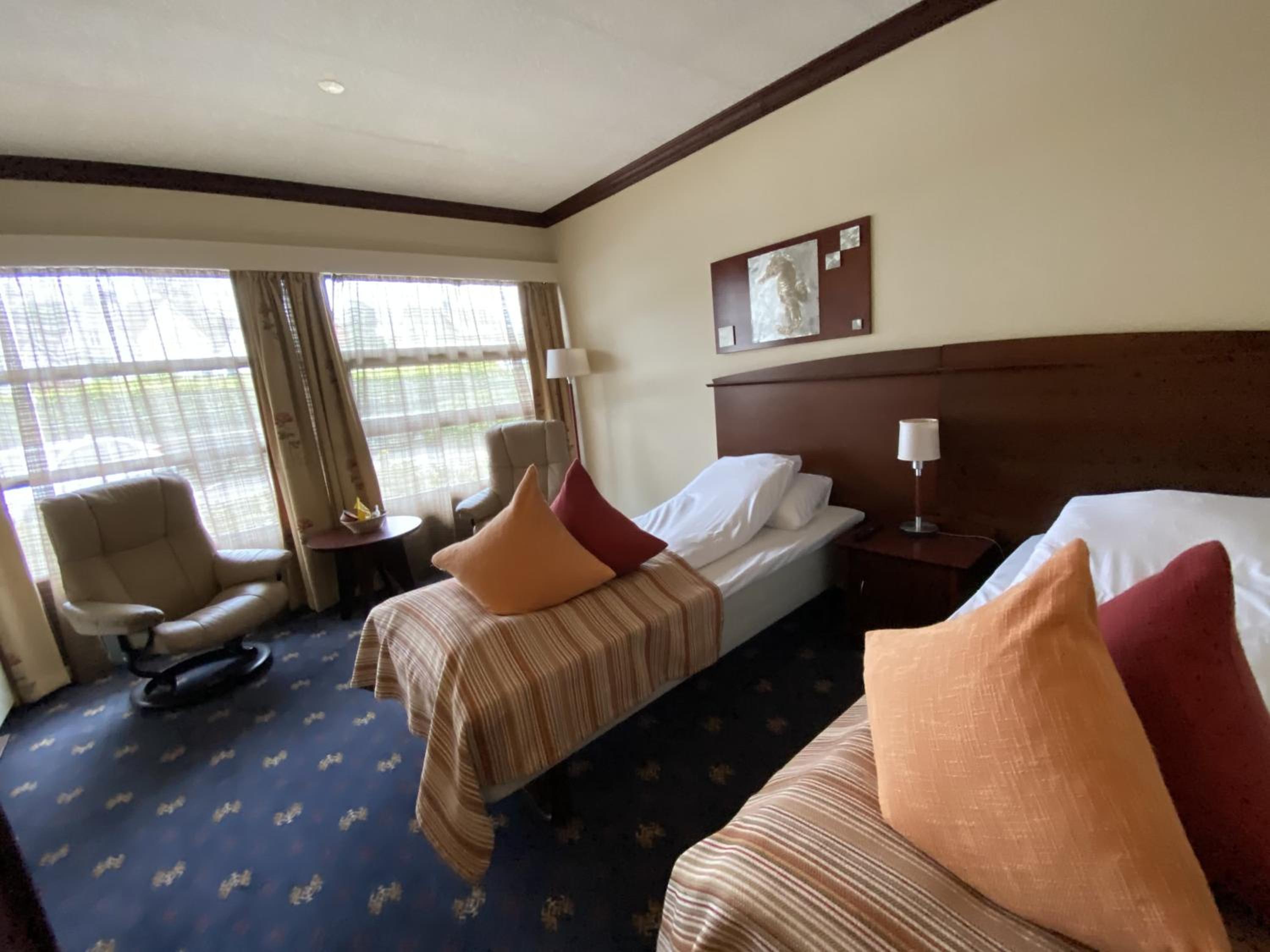 Standard Double or Twin Room - Photo 3