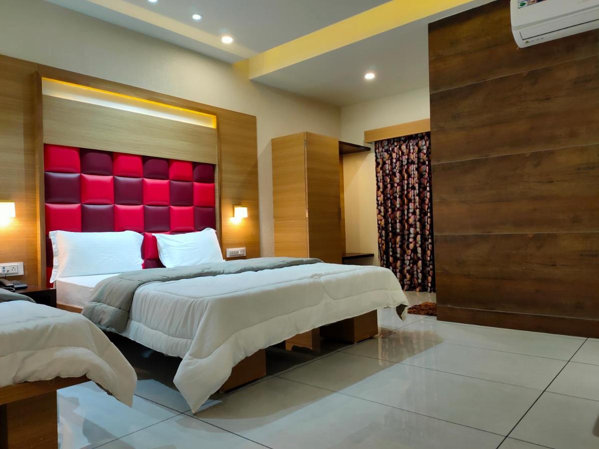 Deluxe Triple Room photo 1