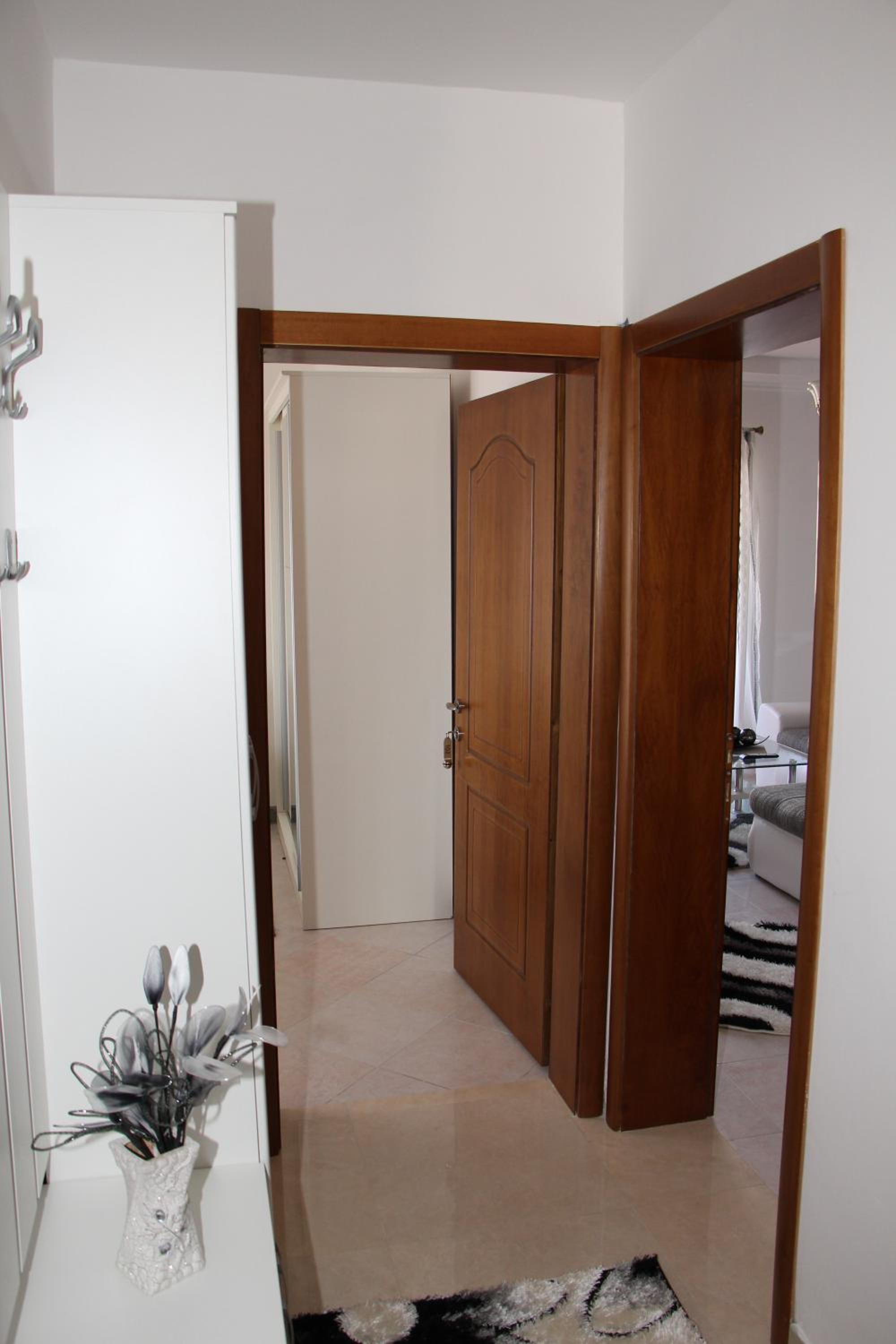 Family One-Bedroom Apartment with Balcony and Sea View