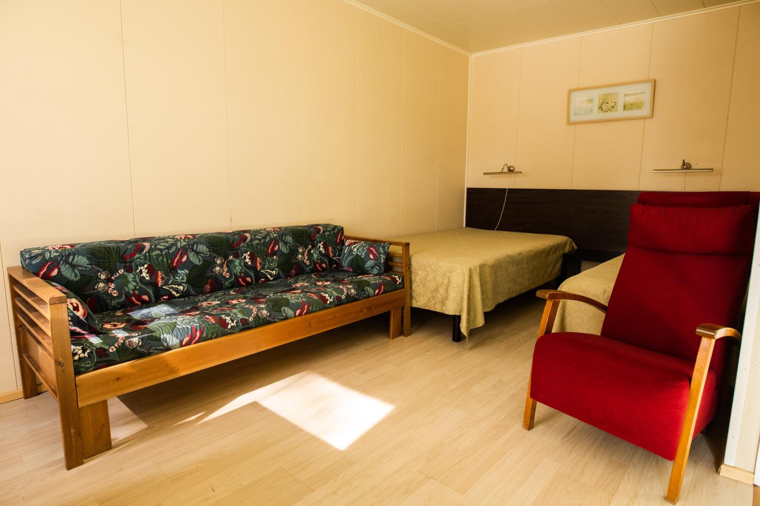Economy Triple Room - Photo 1