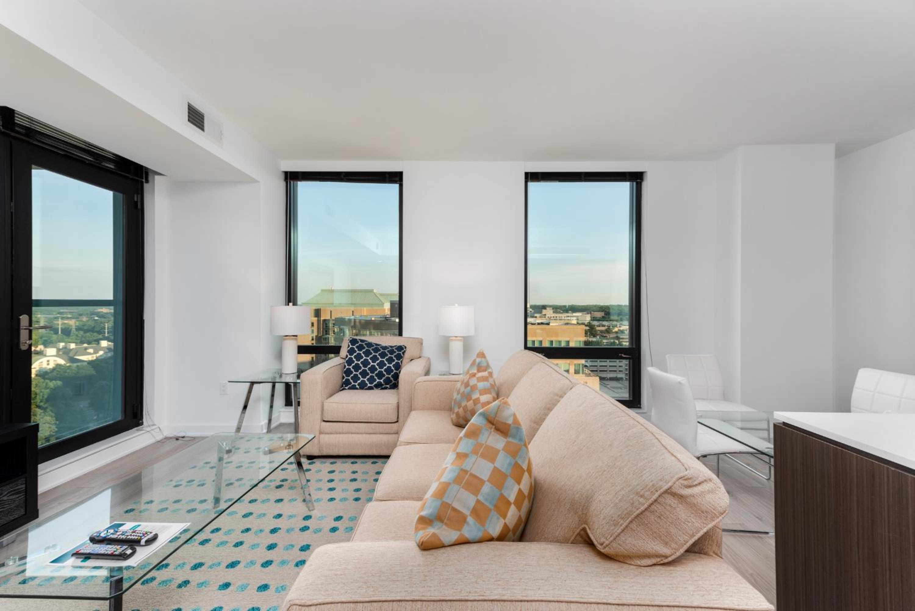 Executive Two Bedroom Apartment  photo 1