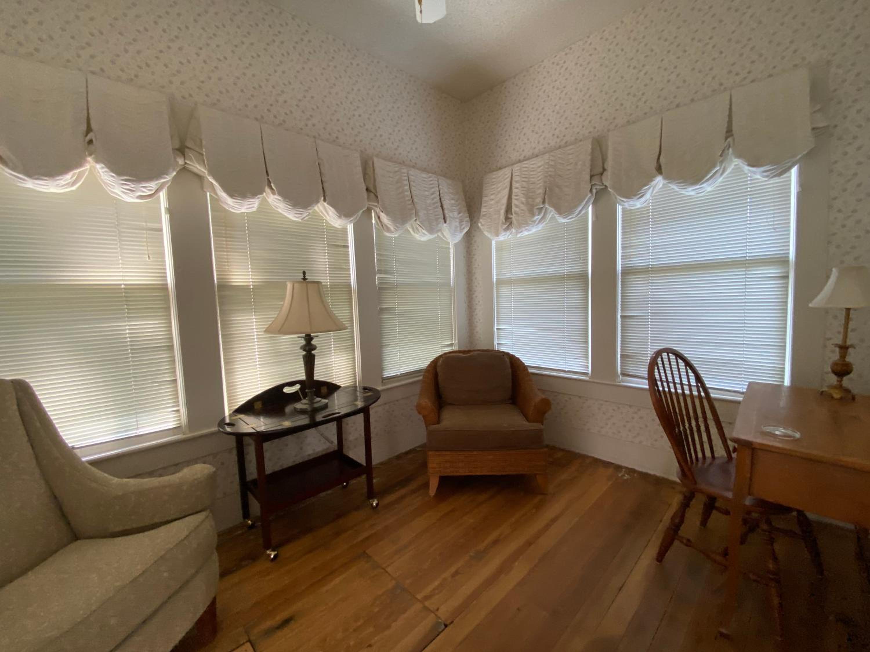 Suite with Garden View photo 3