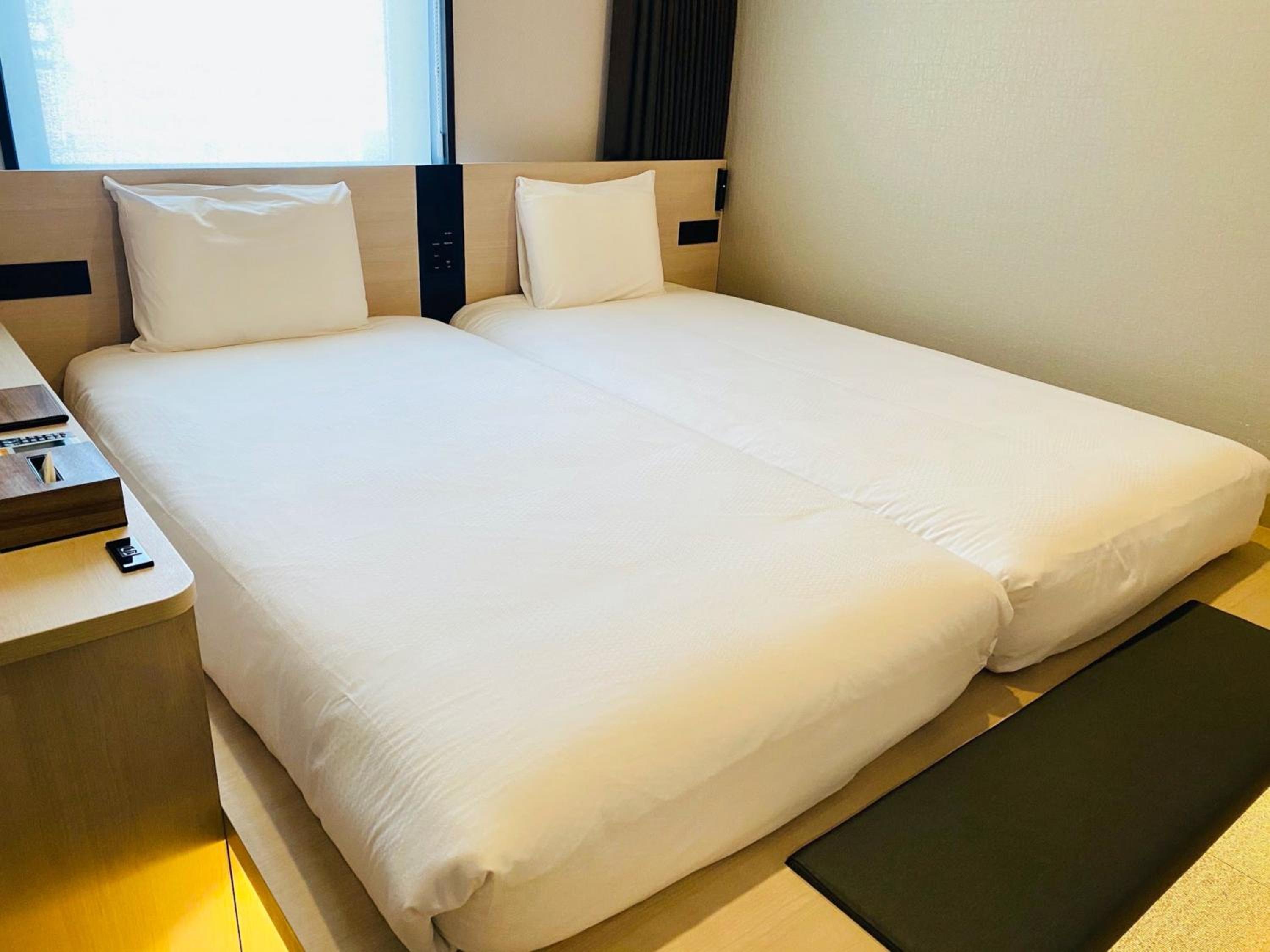 Superior Twin Room - Non-Smoking photo 2
