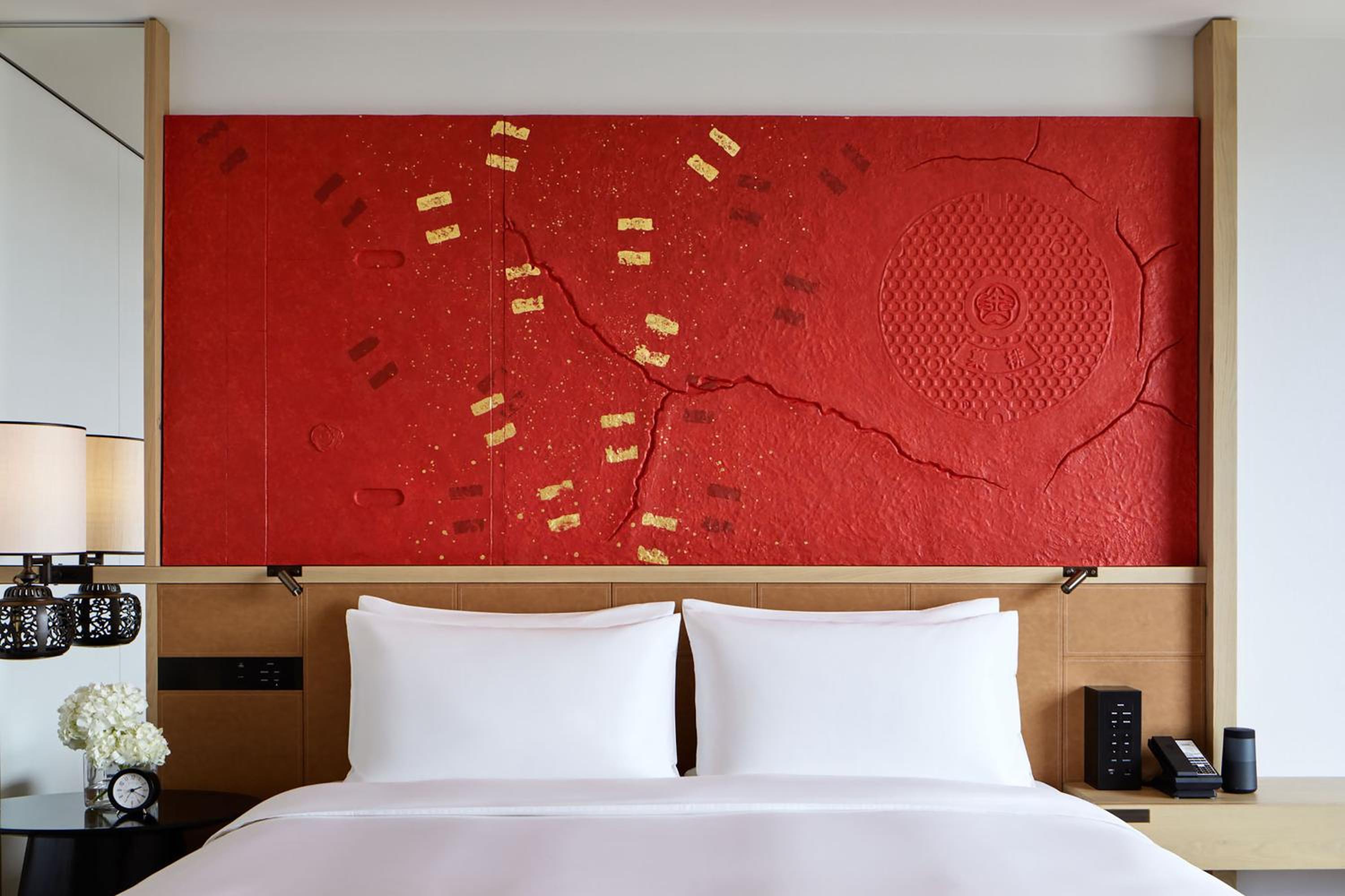 King Room with One King Bed - Photo 2