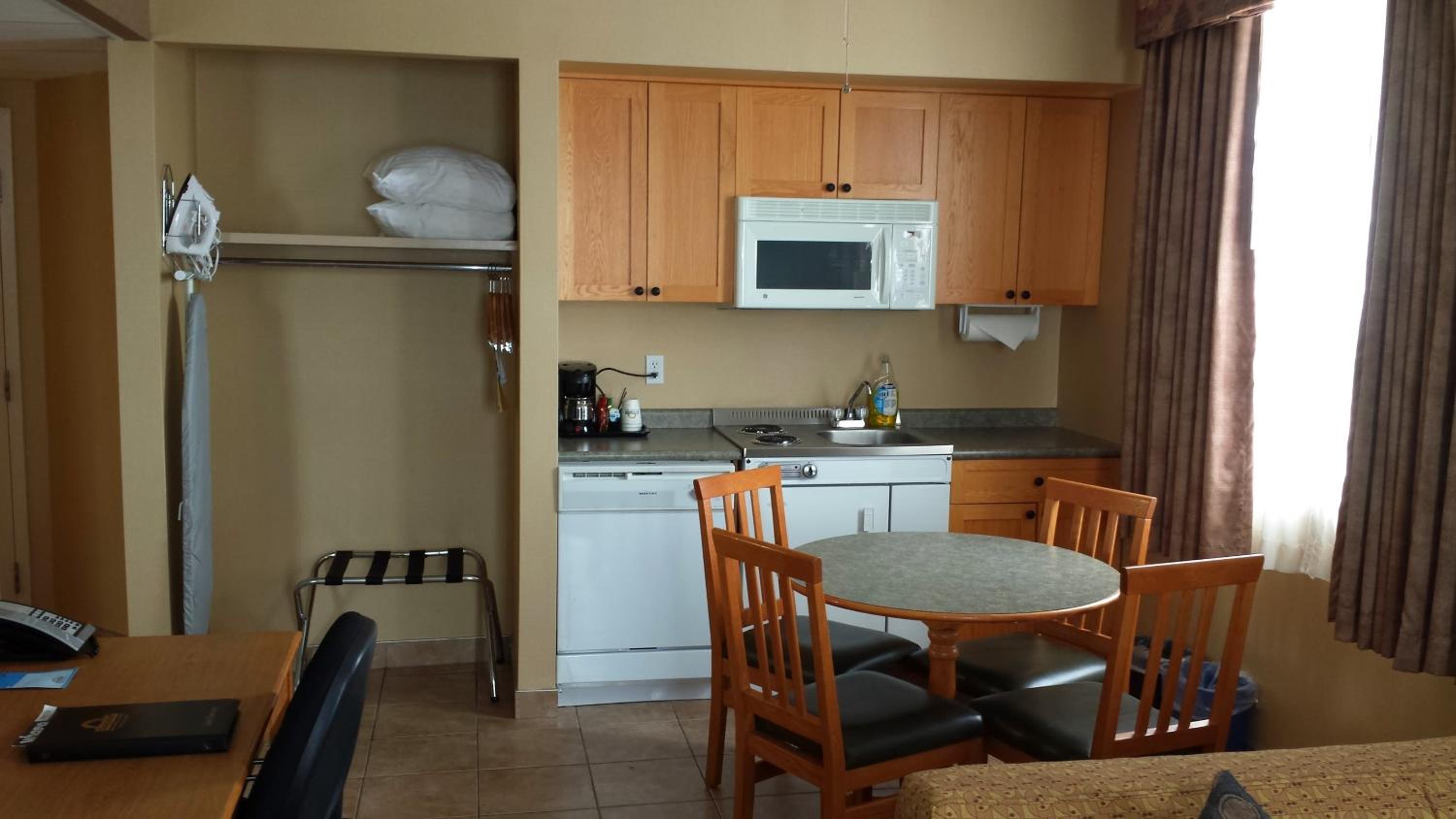 Family Suite - Photo 2
