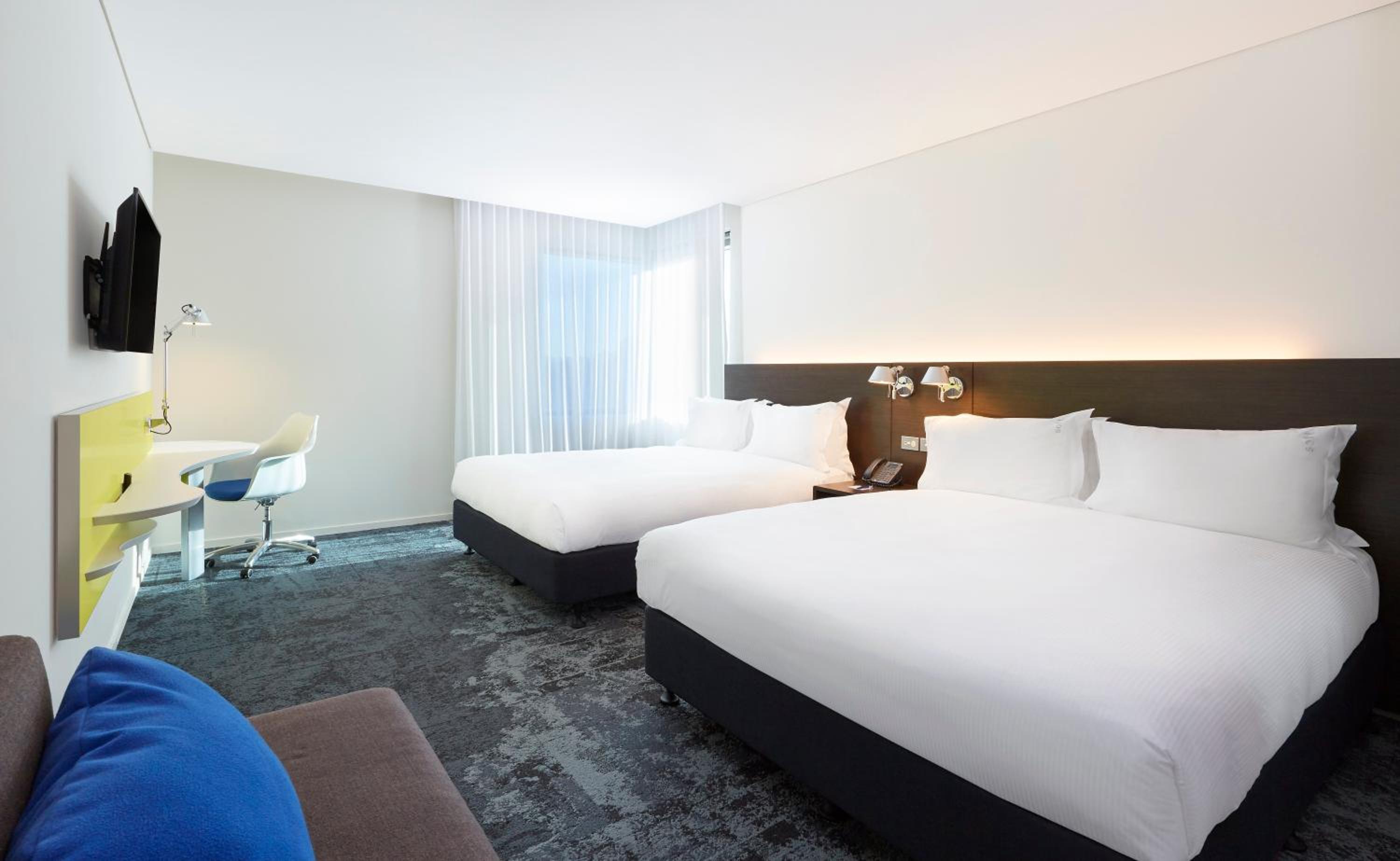 Standard Queen Room with Two Queen Beds - Free Breakfast