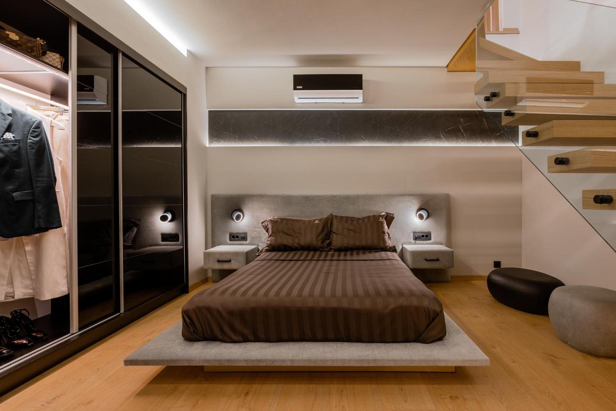 One-Bedroom Apartment - Photo 4