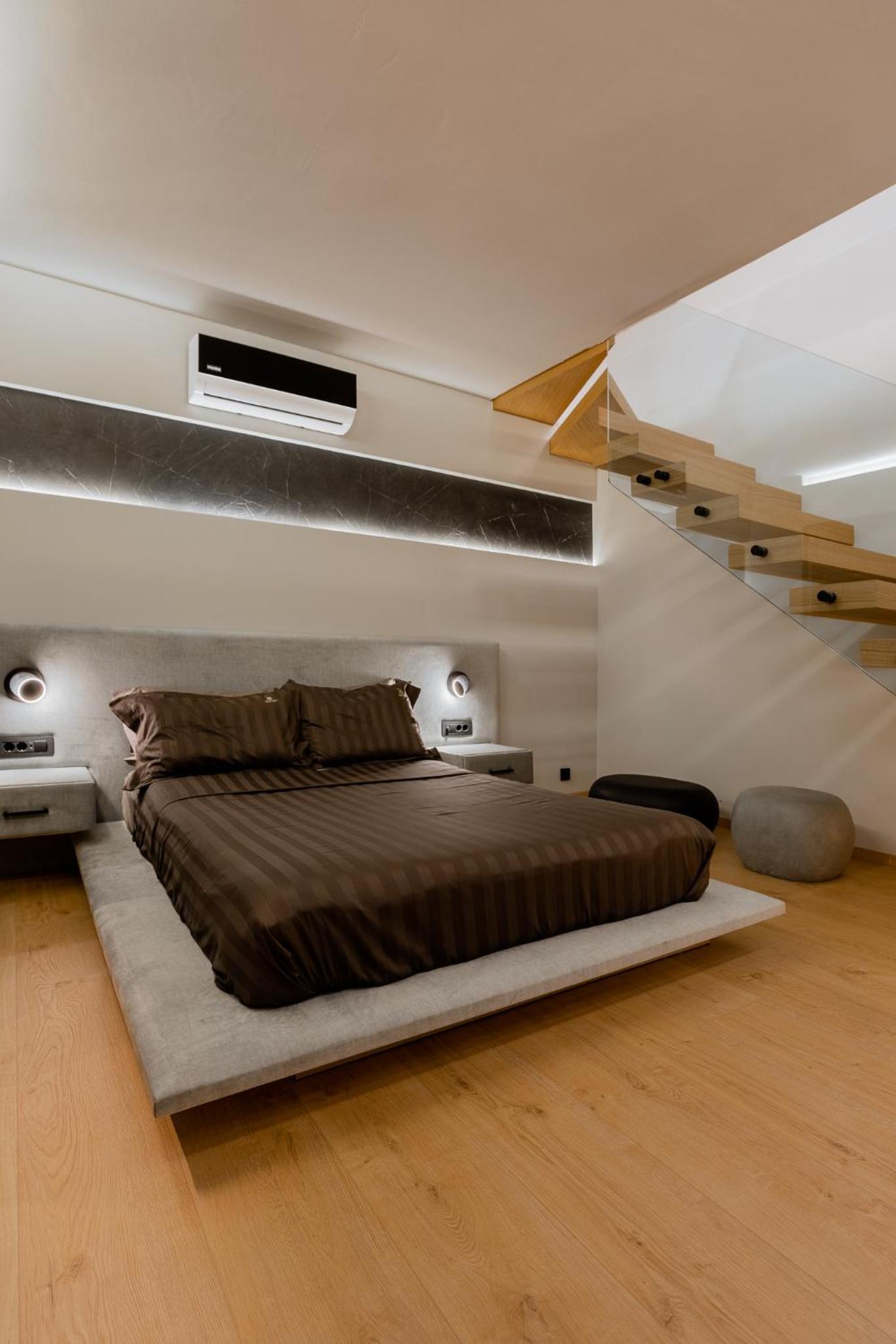 One-Bedroom Apartment - Photo 27