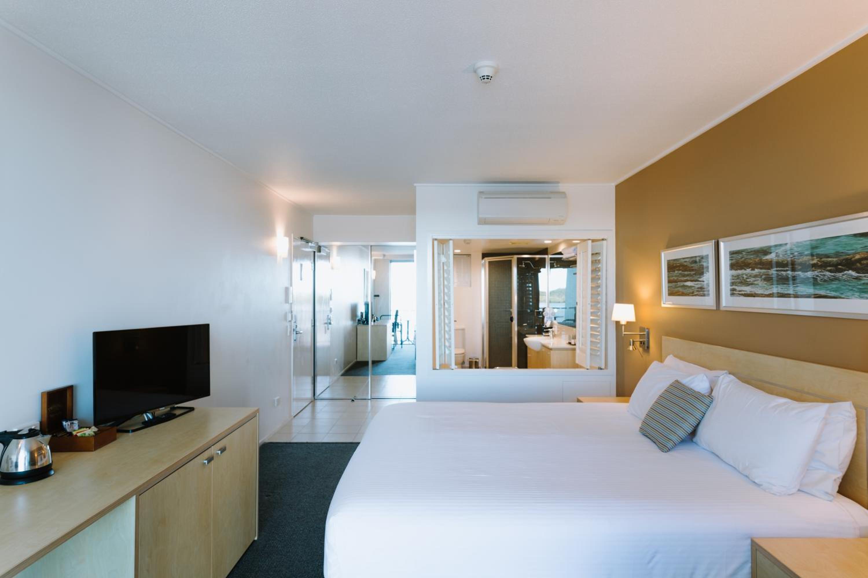 Hotel Spa Room - Photo 7
