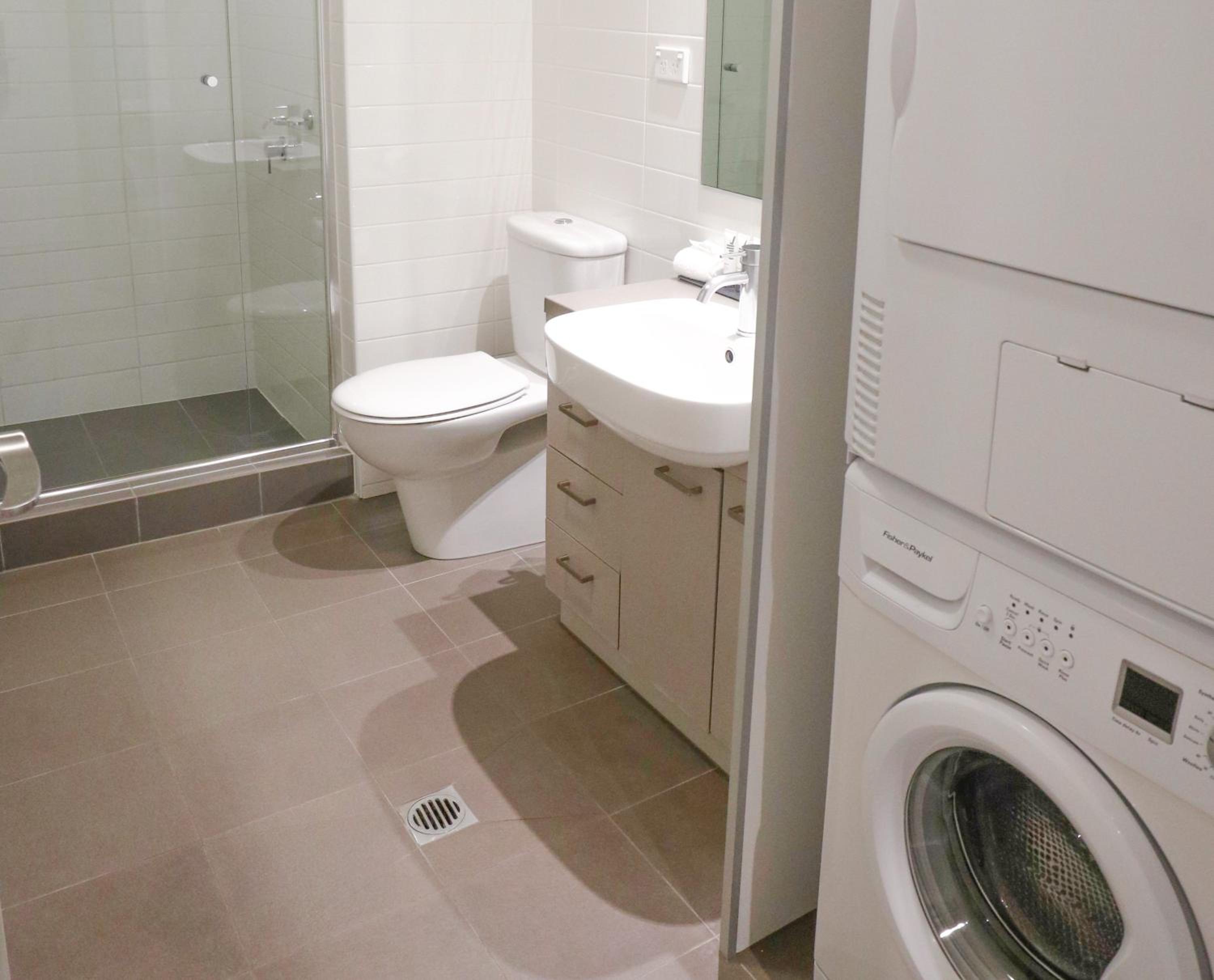 One-Bedroom Apartment - Photo 6