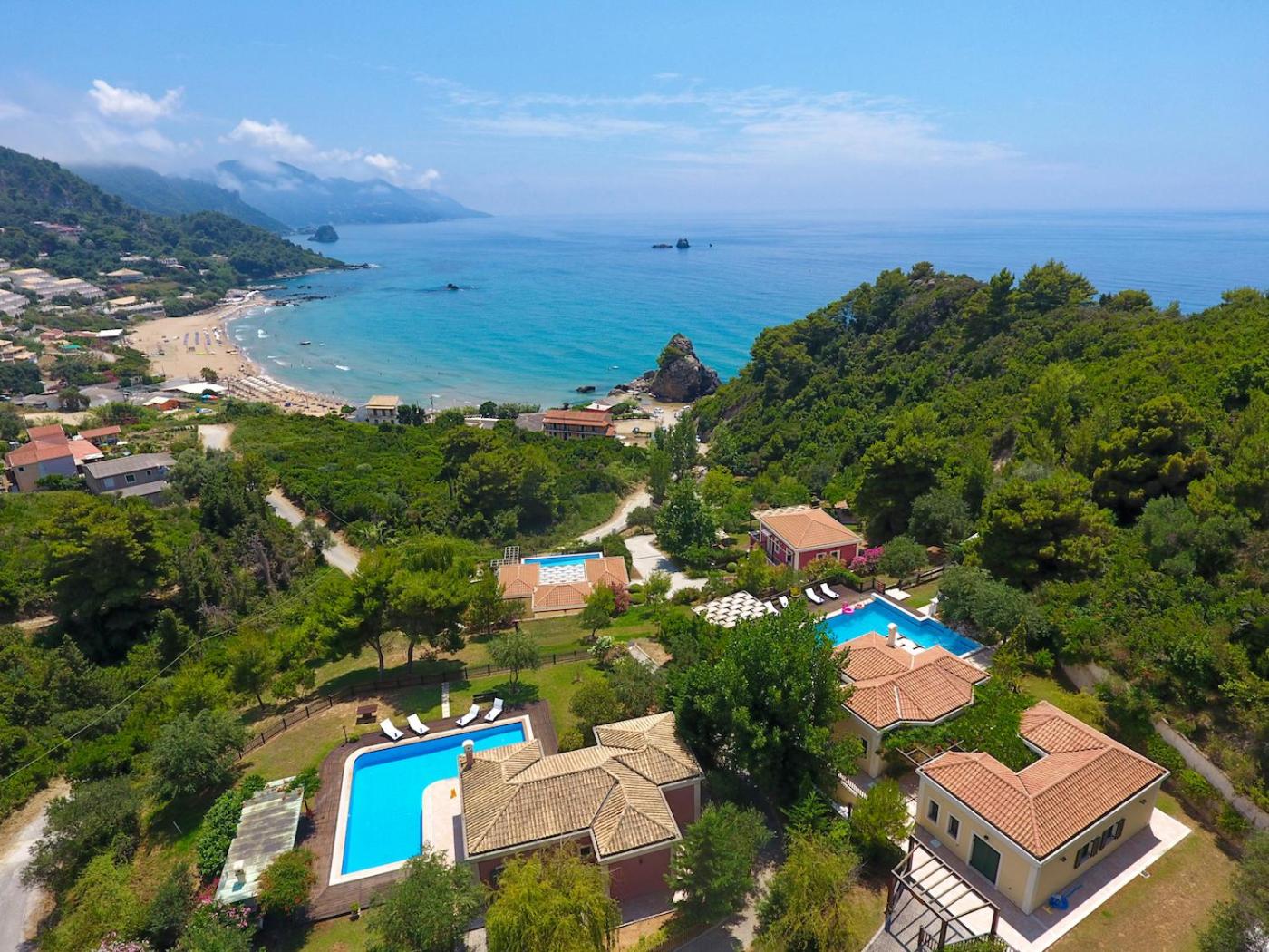 Villa with Private Pool photo 2