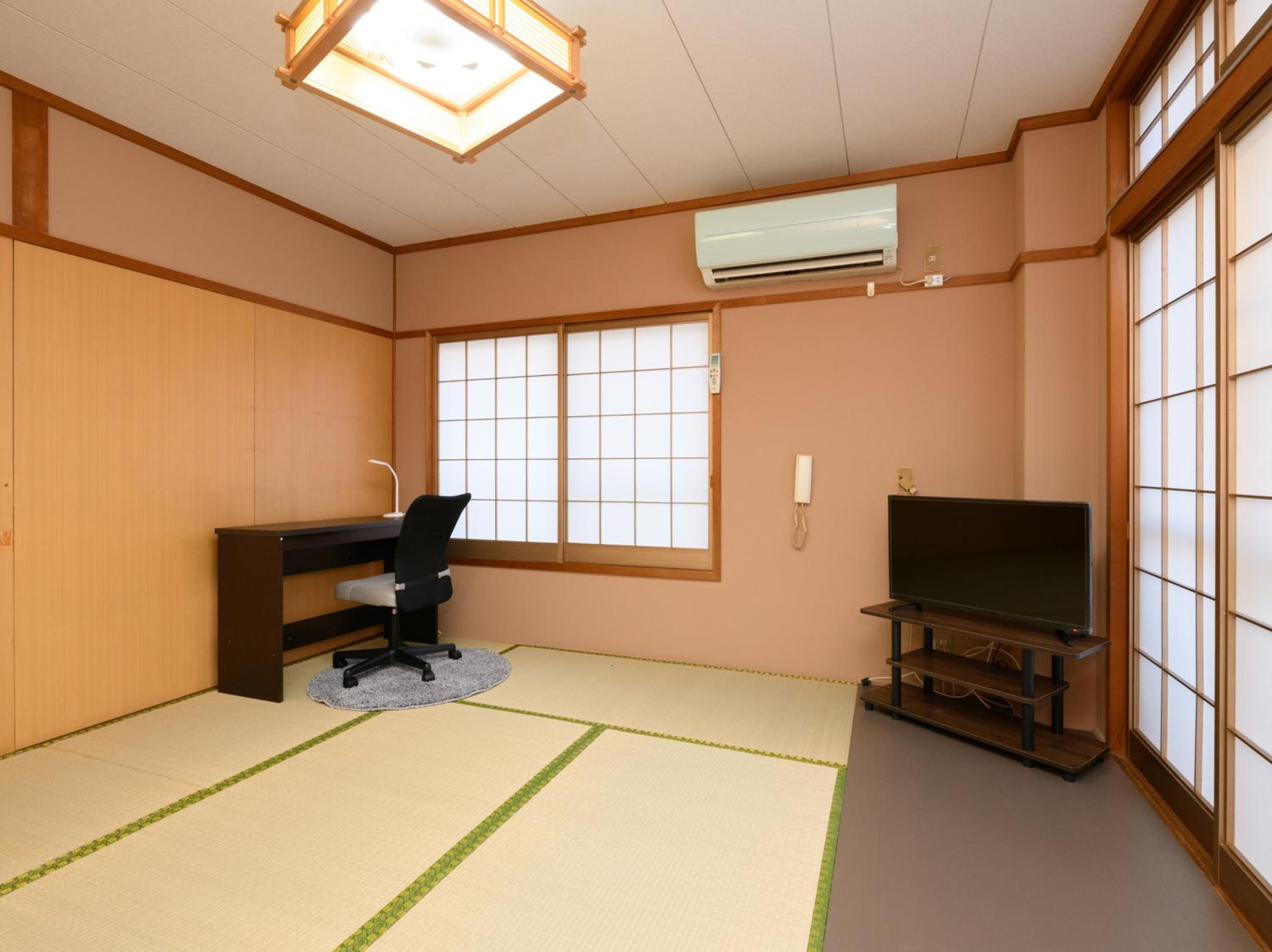 Triple Room with Shared Bathroom