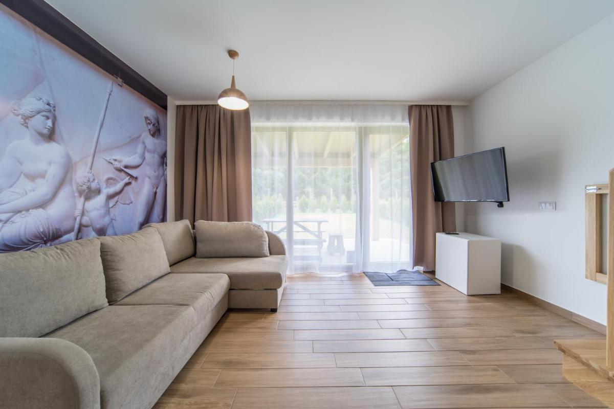 Three-Bedroom House photo 2