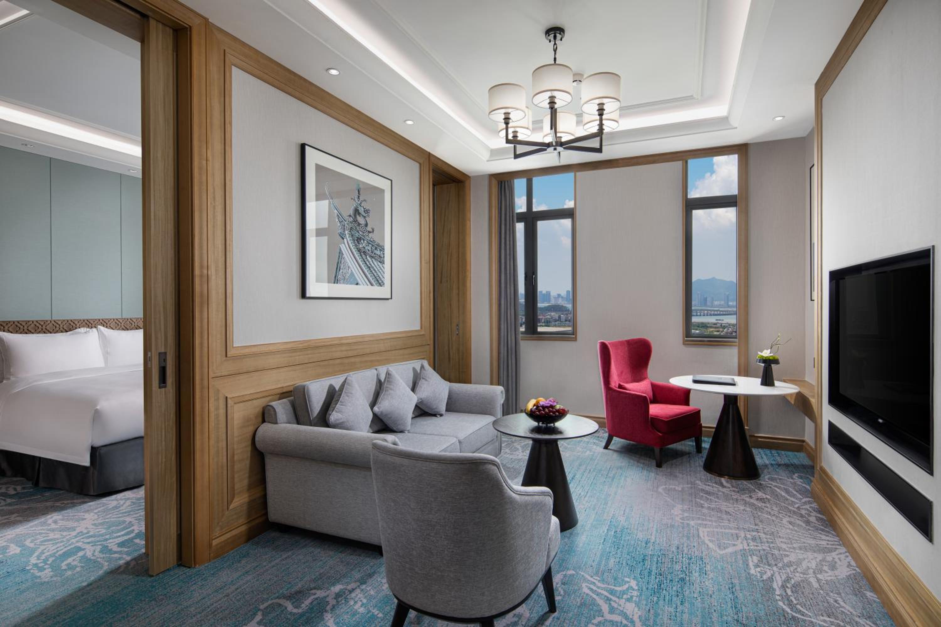 Deluxe Suite  photo 1