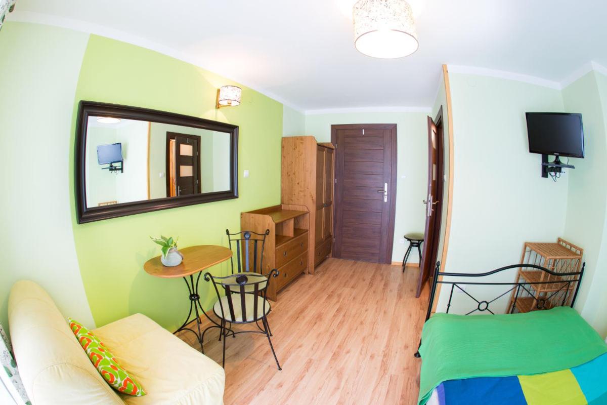 Triple Room with Balcony photo 2