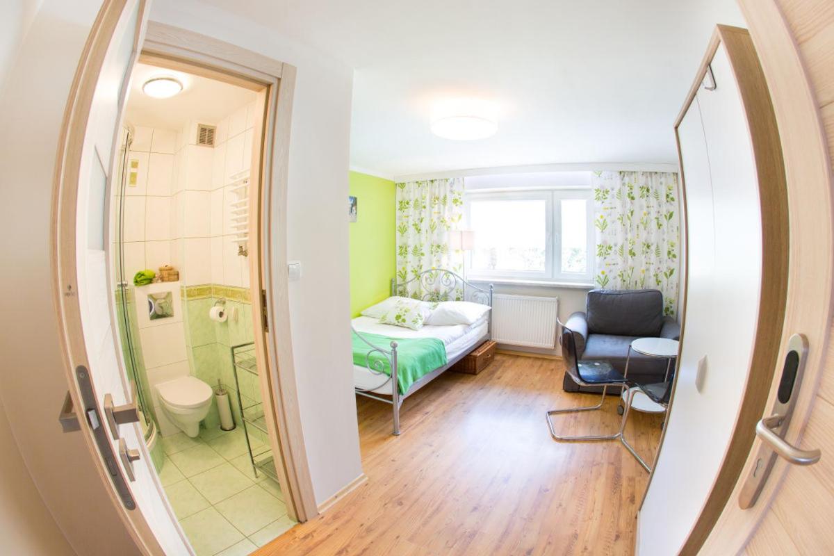 Double Room with Extra Bed photo 3