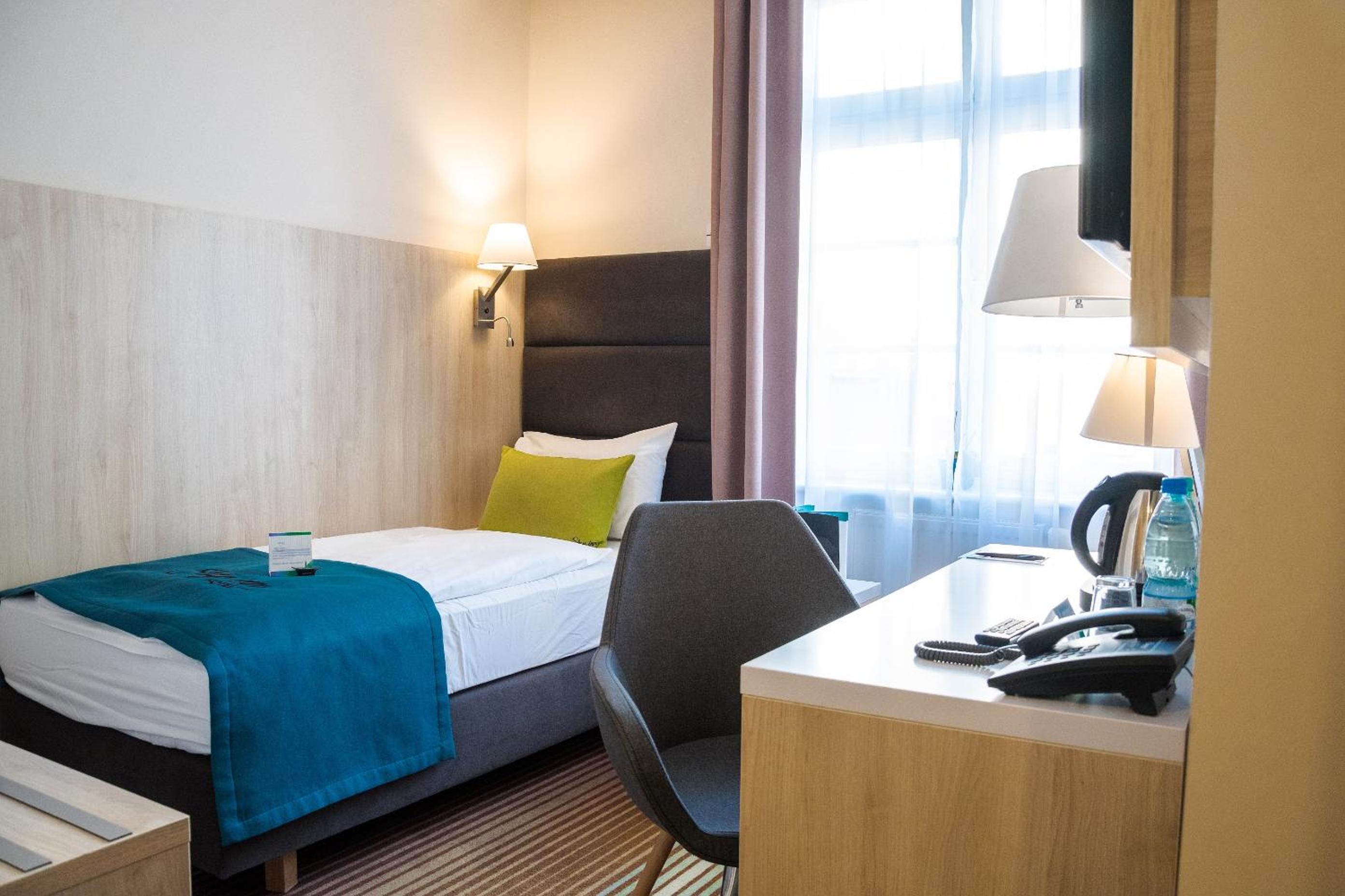 Single Room photo 1
