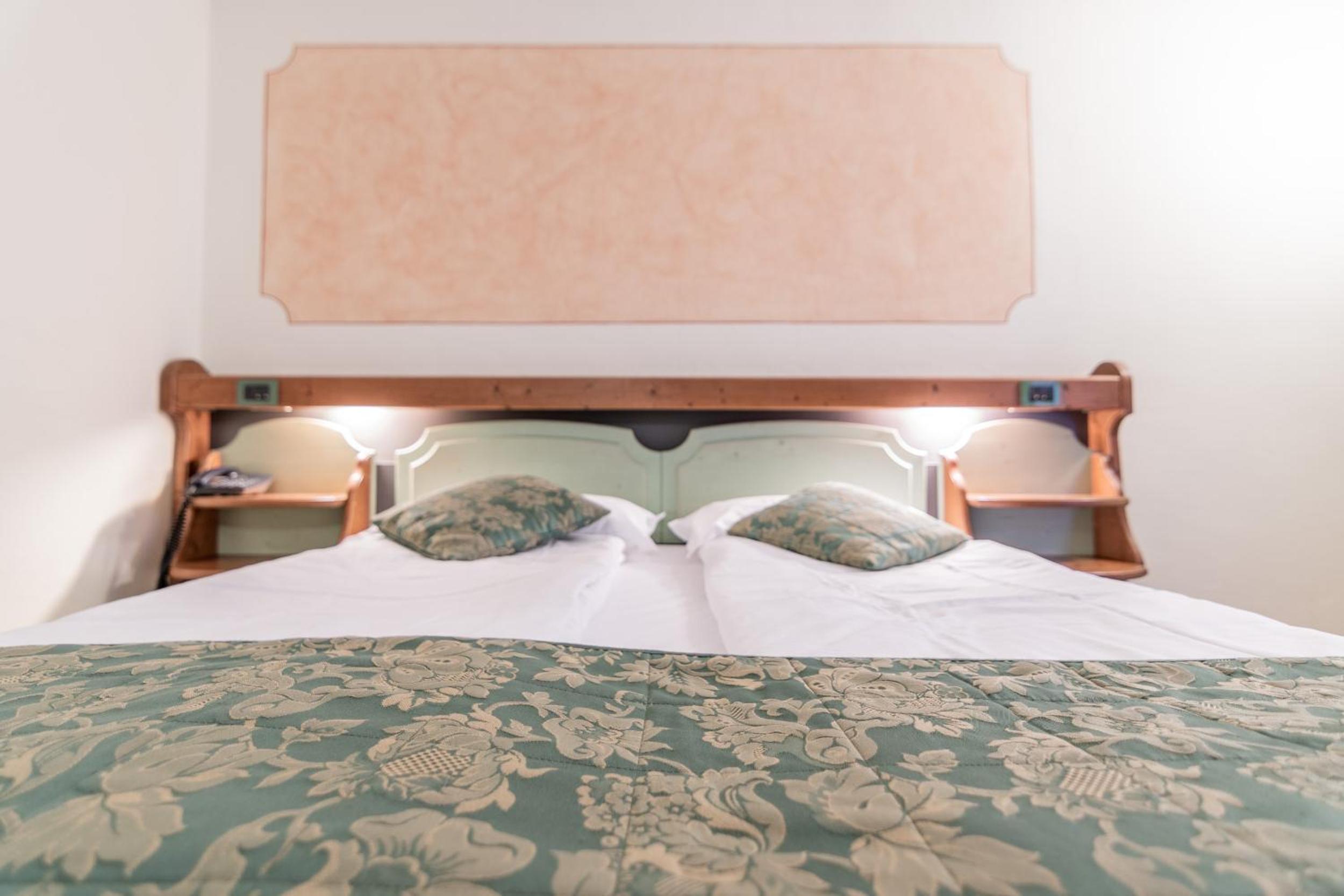 Comfort Double or Twin Room - Photo 1