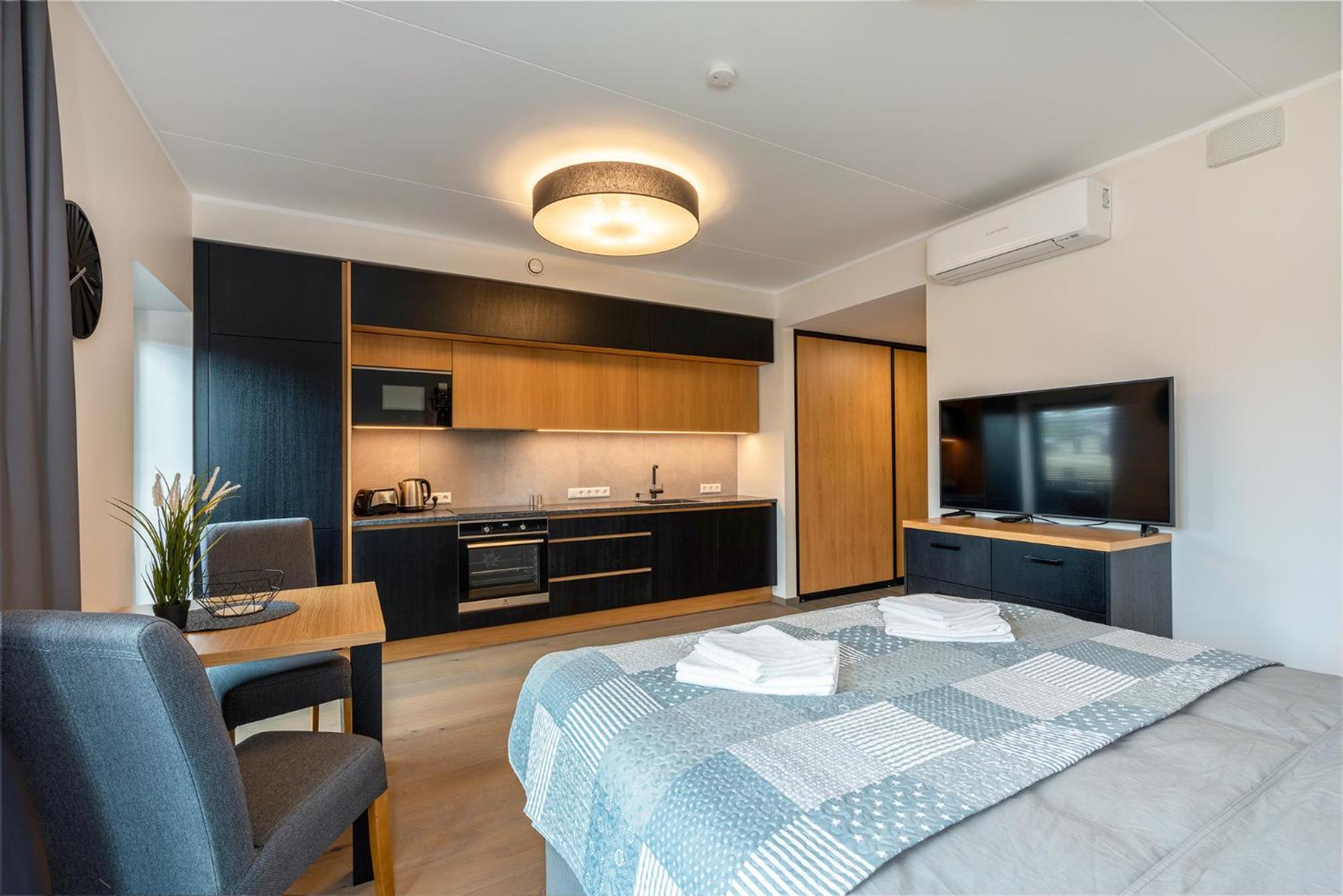 One-Bedroom Apartment
