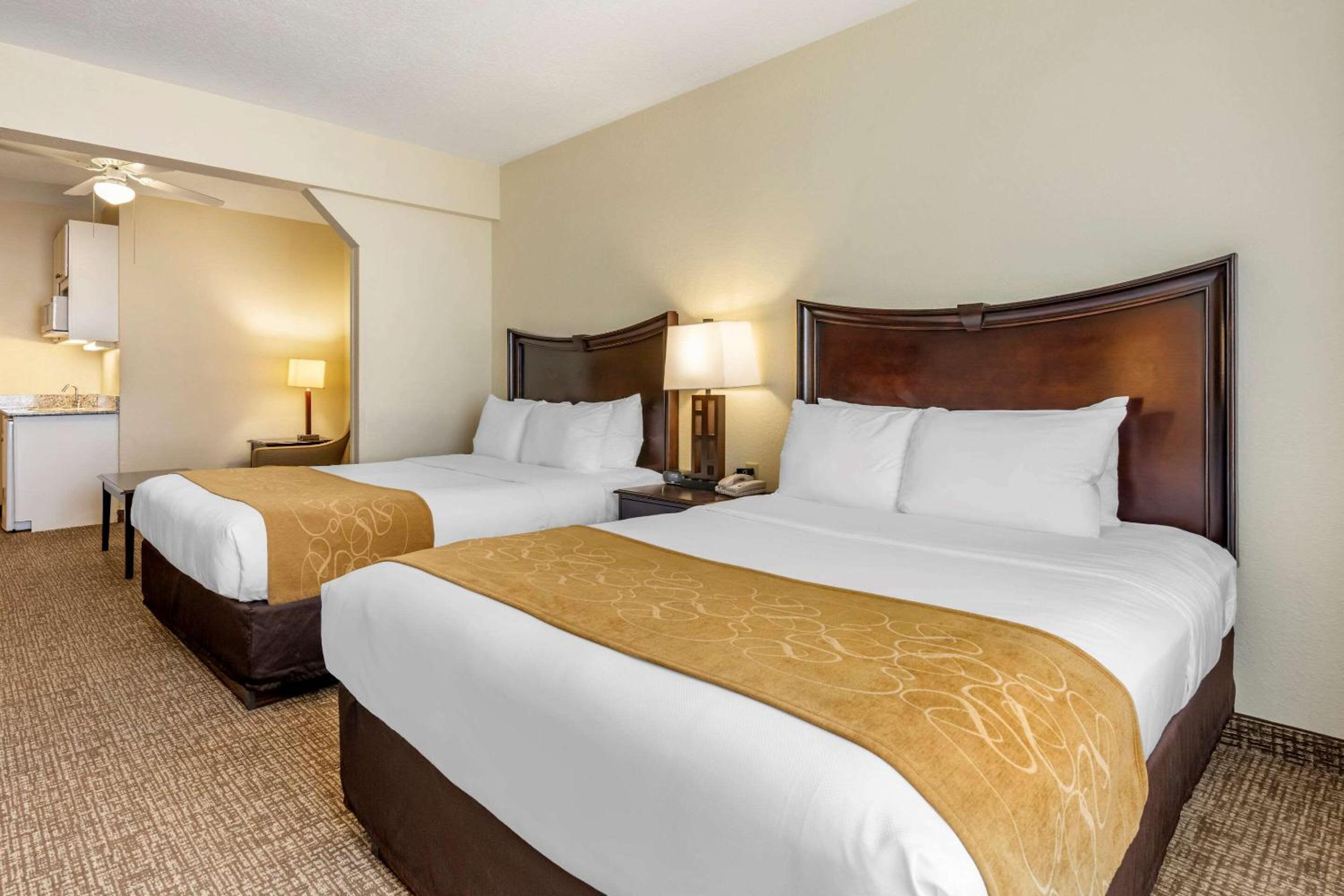 Queen Suite