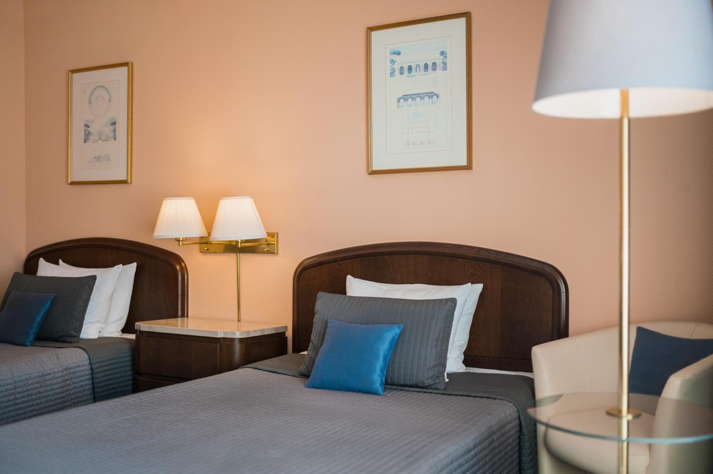 Standard Twin Room photo 3
